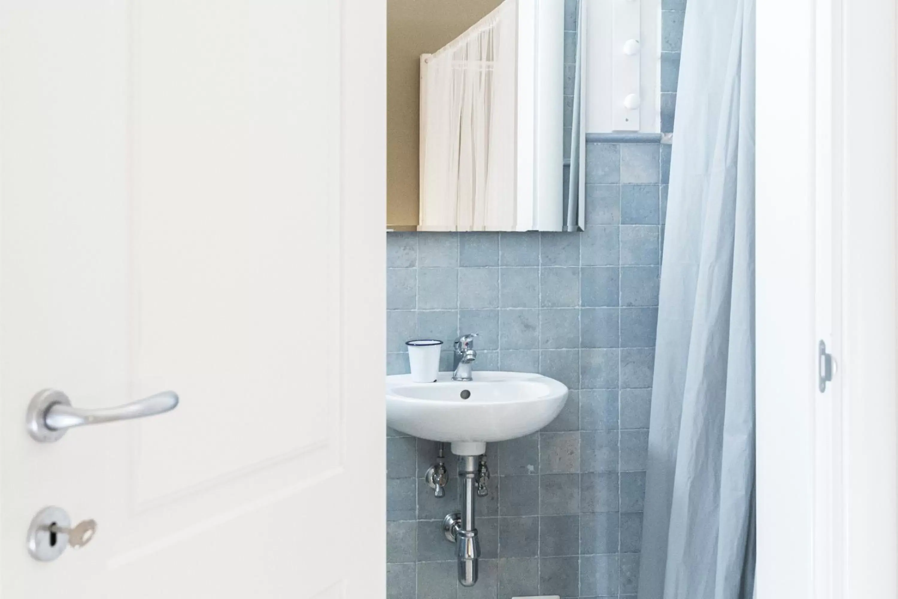 Shower, Bathroom in Casa Mamma Elvira