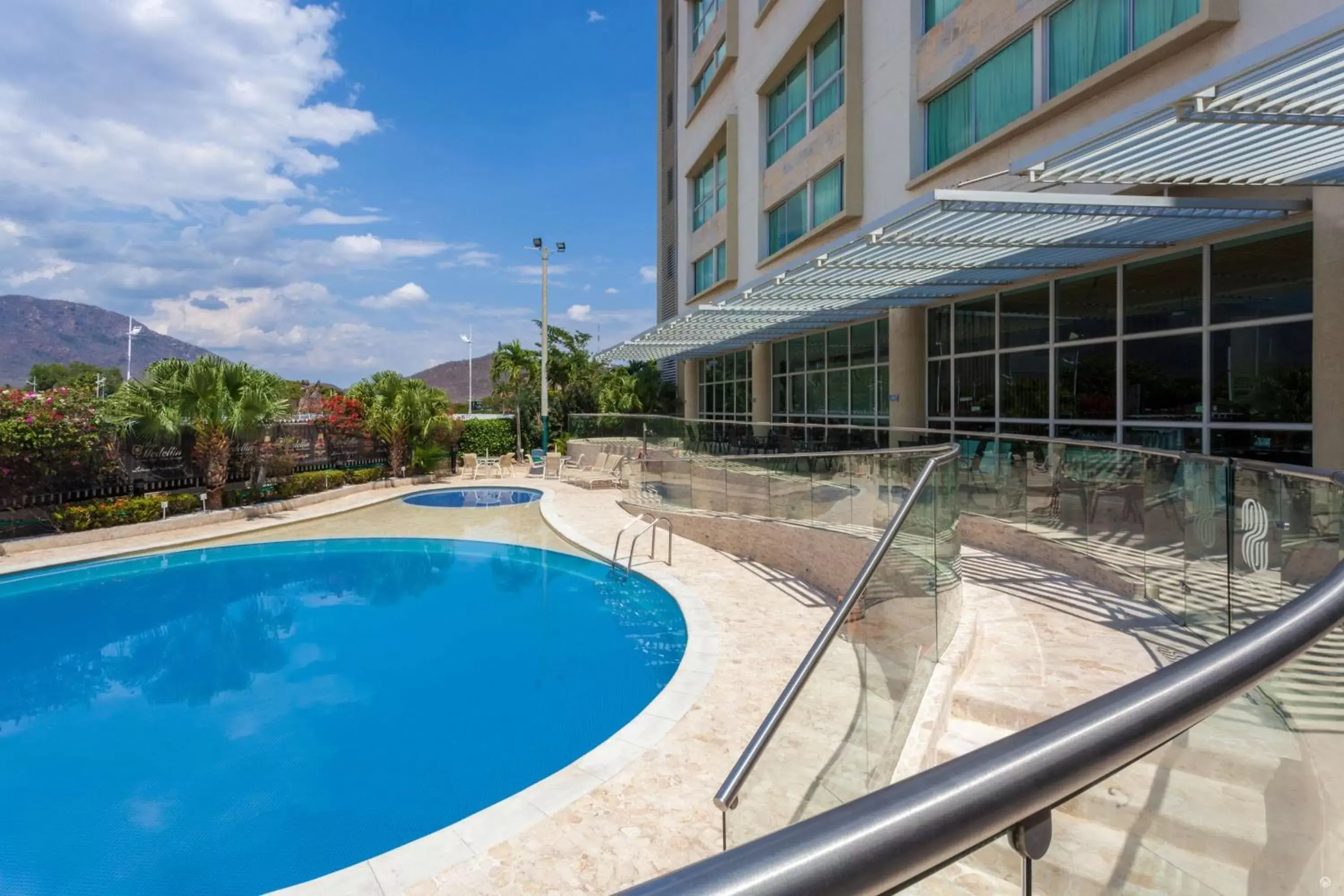 Pool view, Swimming Pool in Sonesta Valledupar