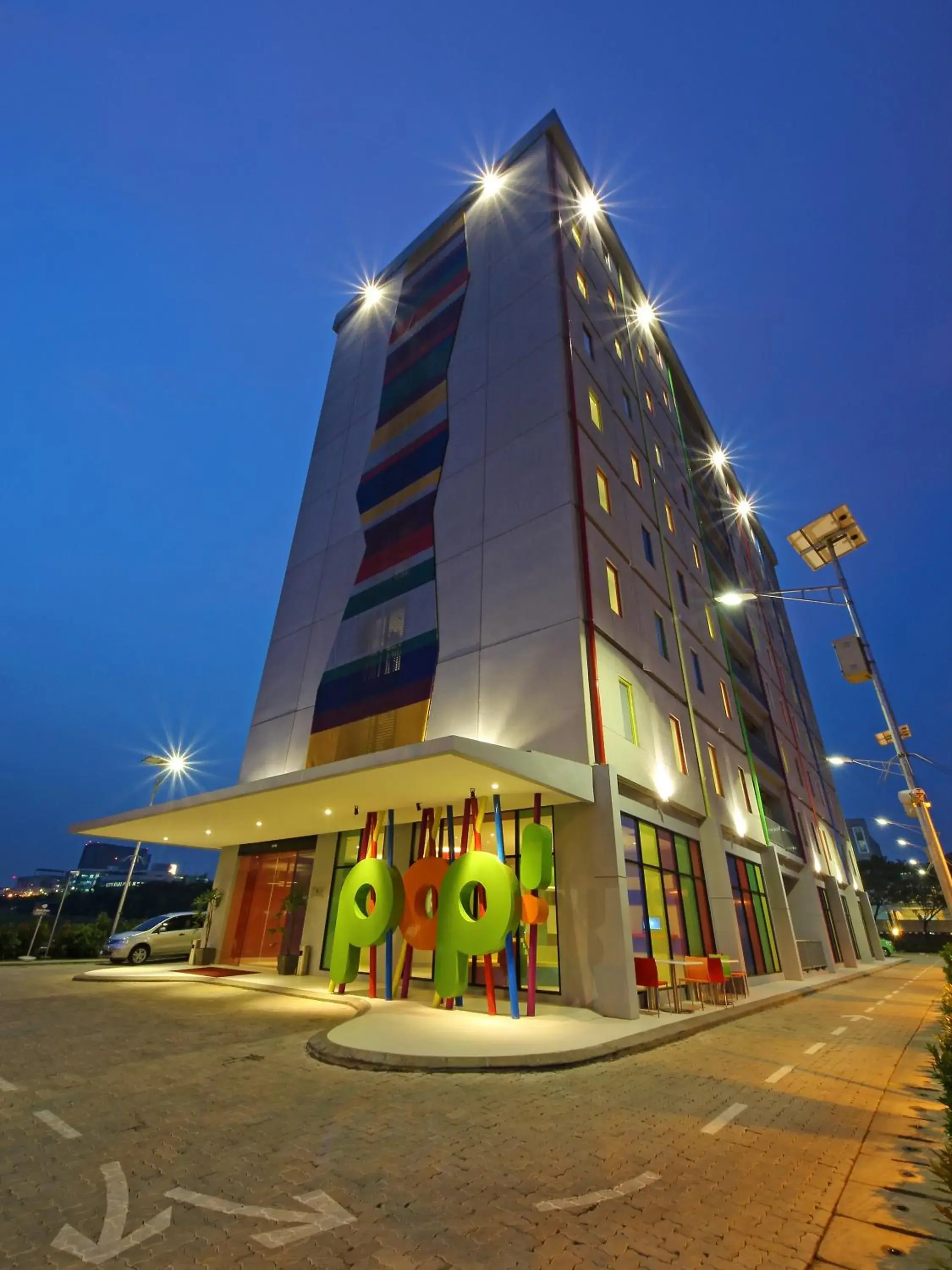 Property Building in Pop! Hotel Bsd City Tangerang