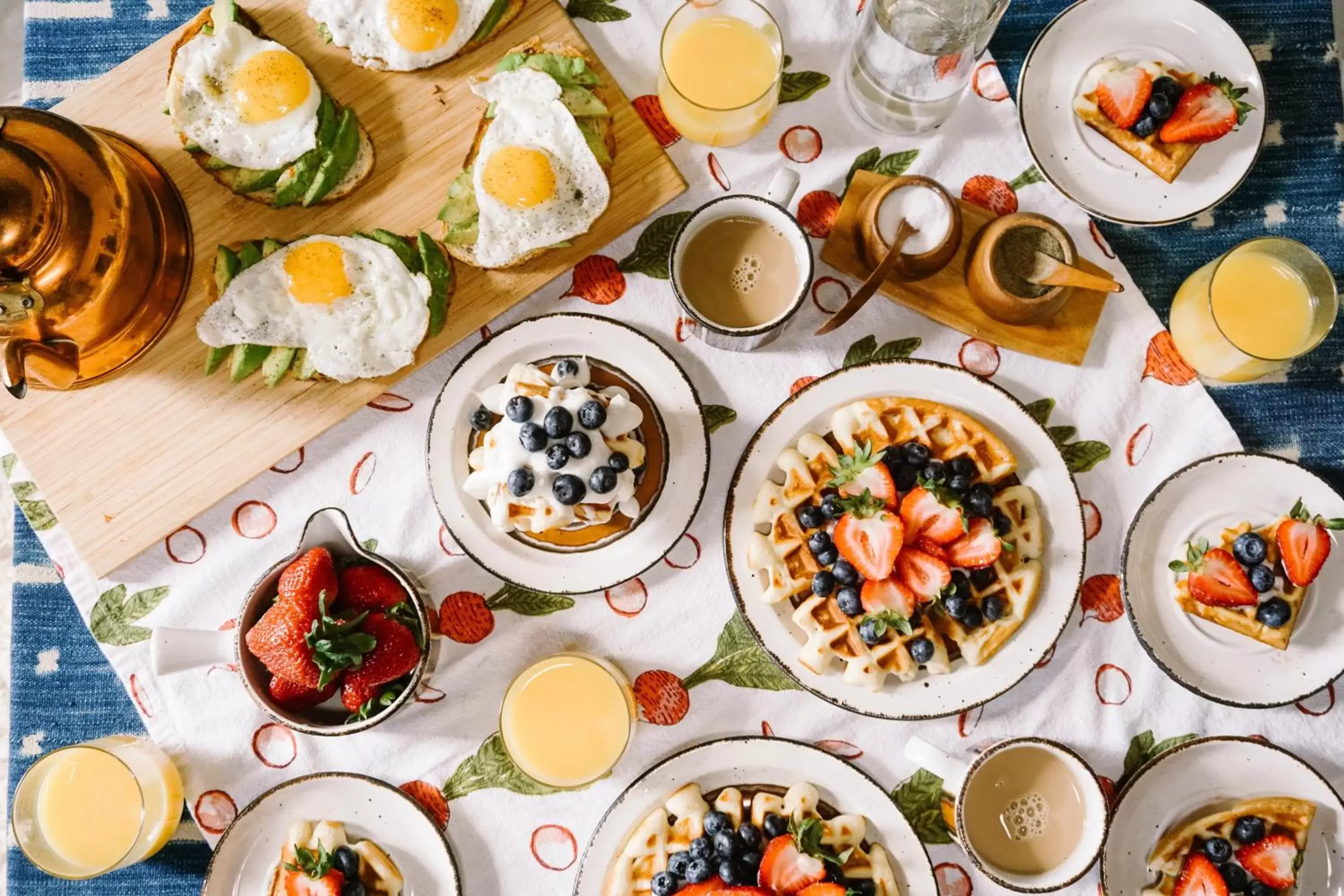 Breakfast in Courtyard by Marriott Bhopal