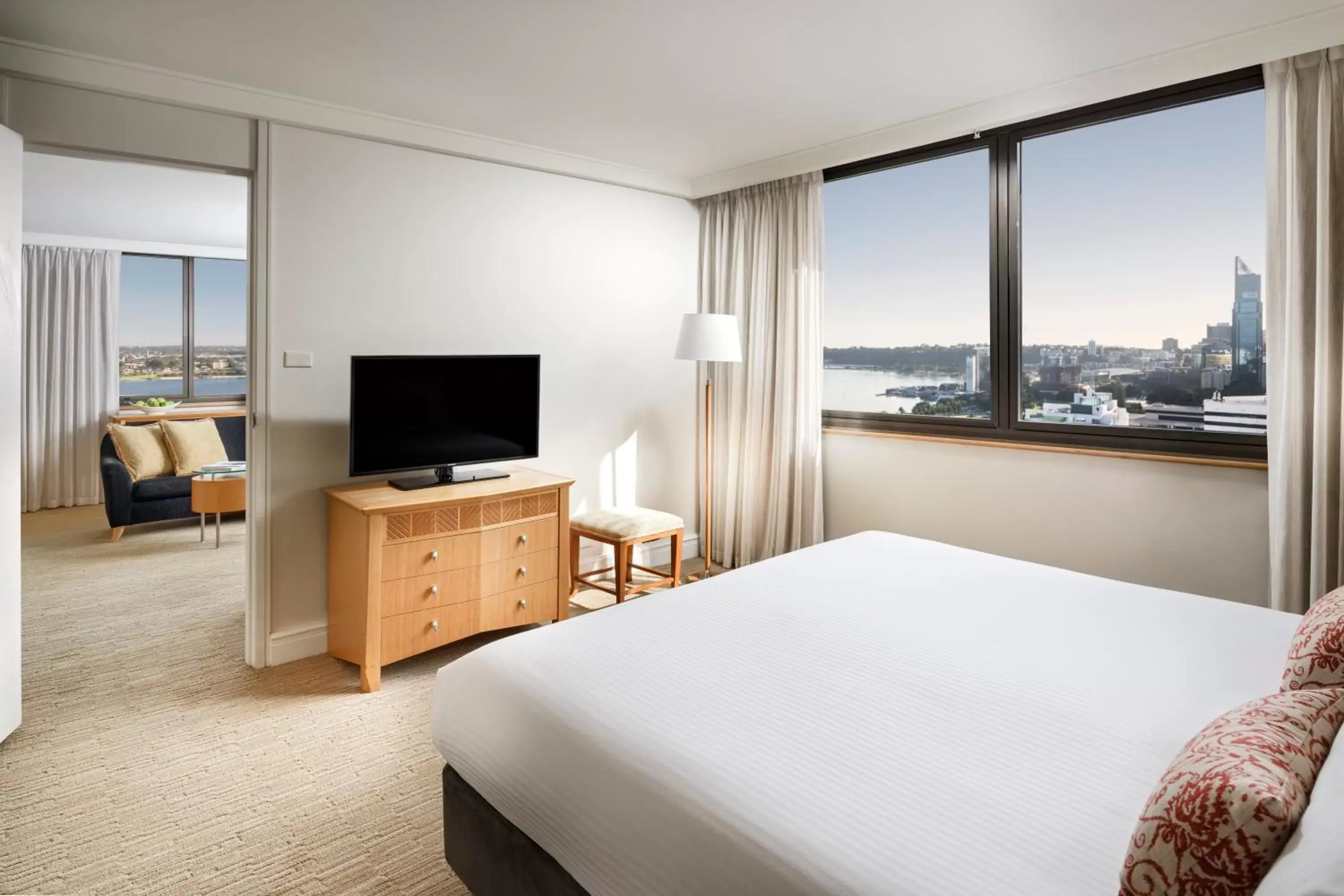 River view, TV/Entertainment Center in Pan Pacific Perth