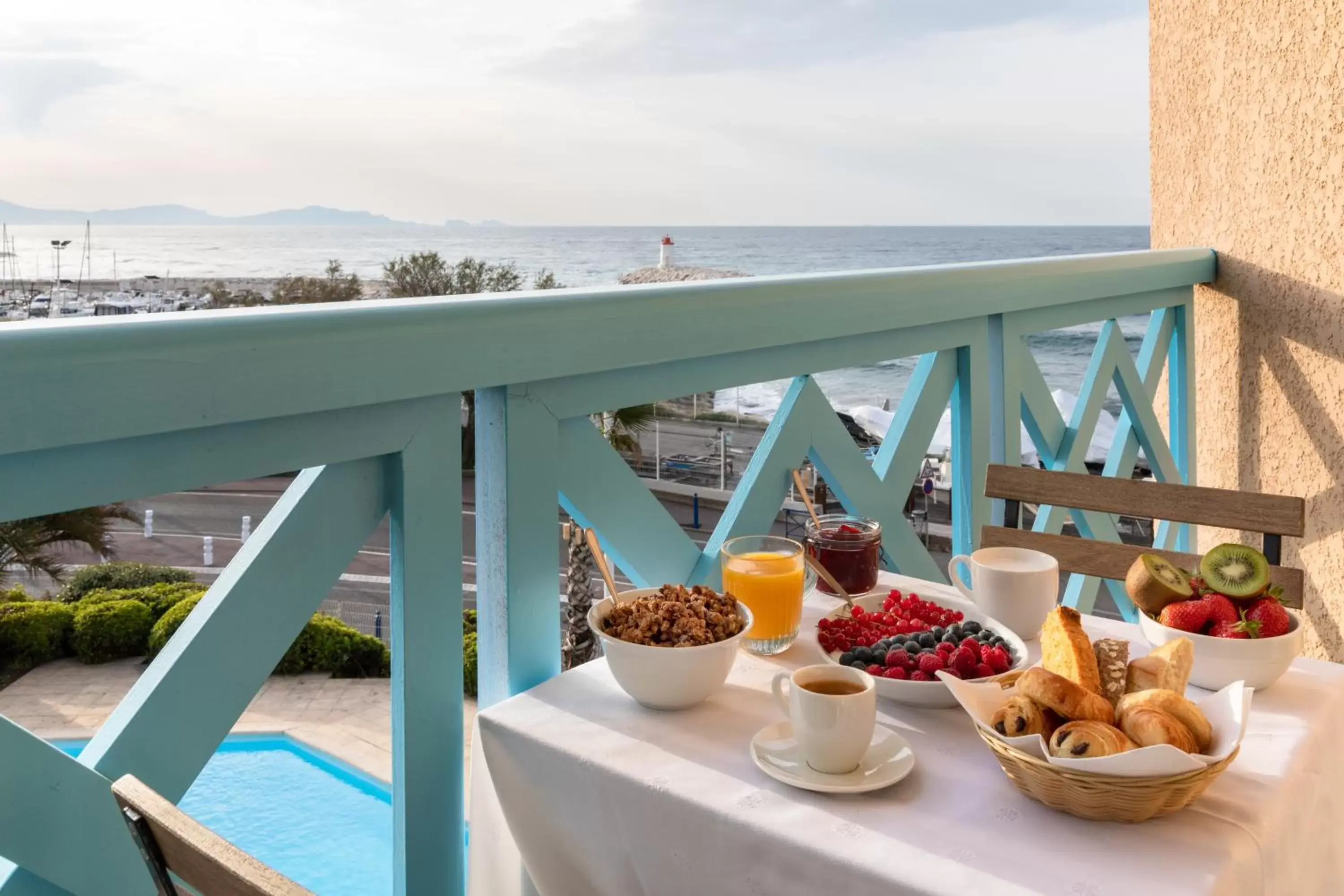 Balcony/Terrace in Hotel Paradou Mediterranee, BW Signature Collection by Best Western