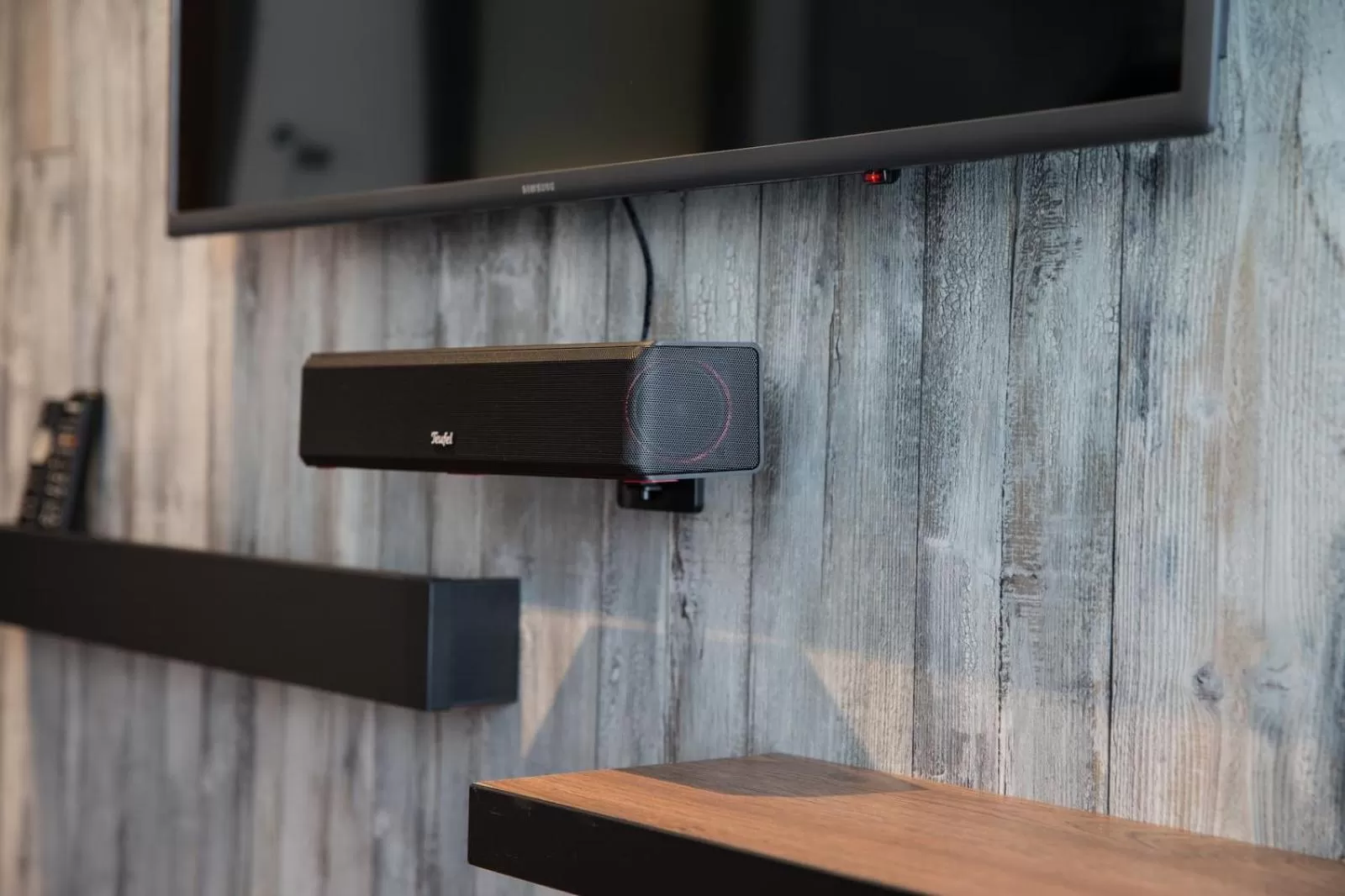 TV and multimedia in Holiday Inn - the niu, Saddle Fürth by IHG