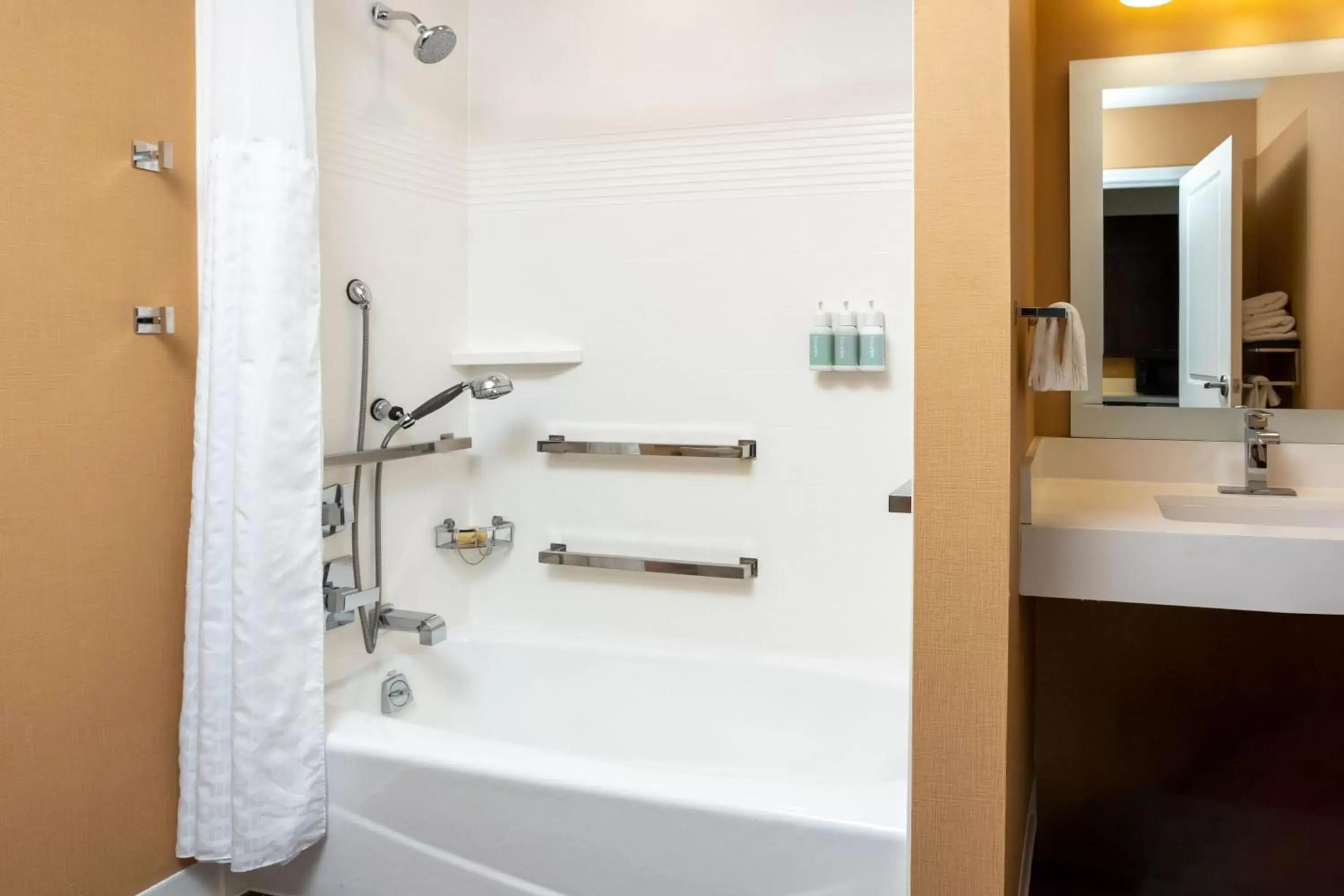 Bedroom, Bathroom in TownePlace Suites By Marriott Las Vegas Stadium District