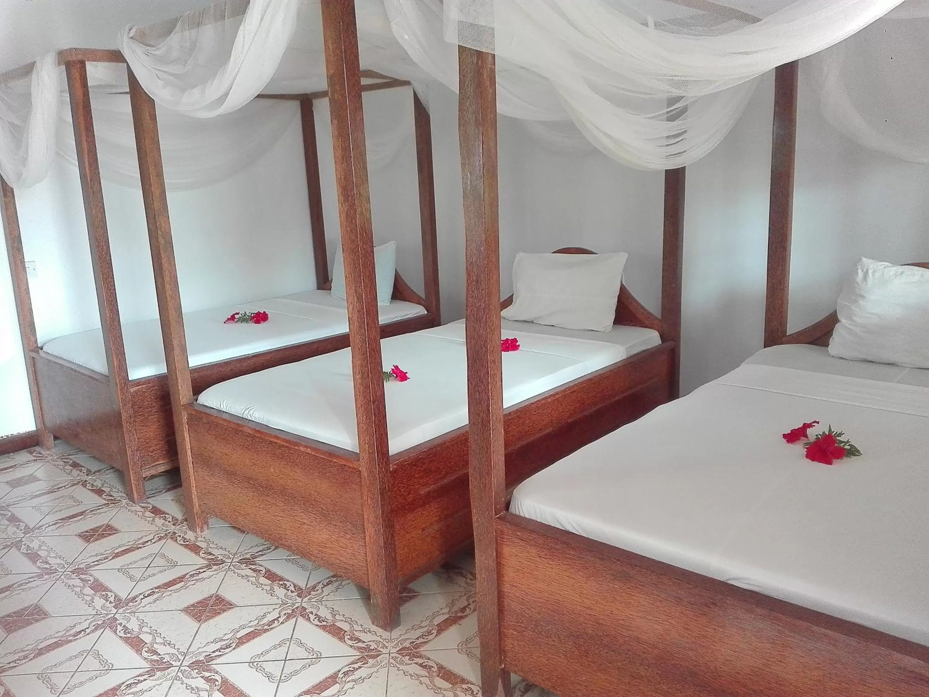 Triple Room with Private Bathroom in Ames Nungwi