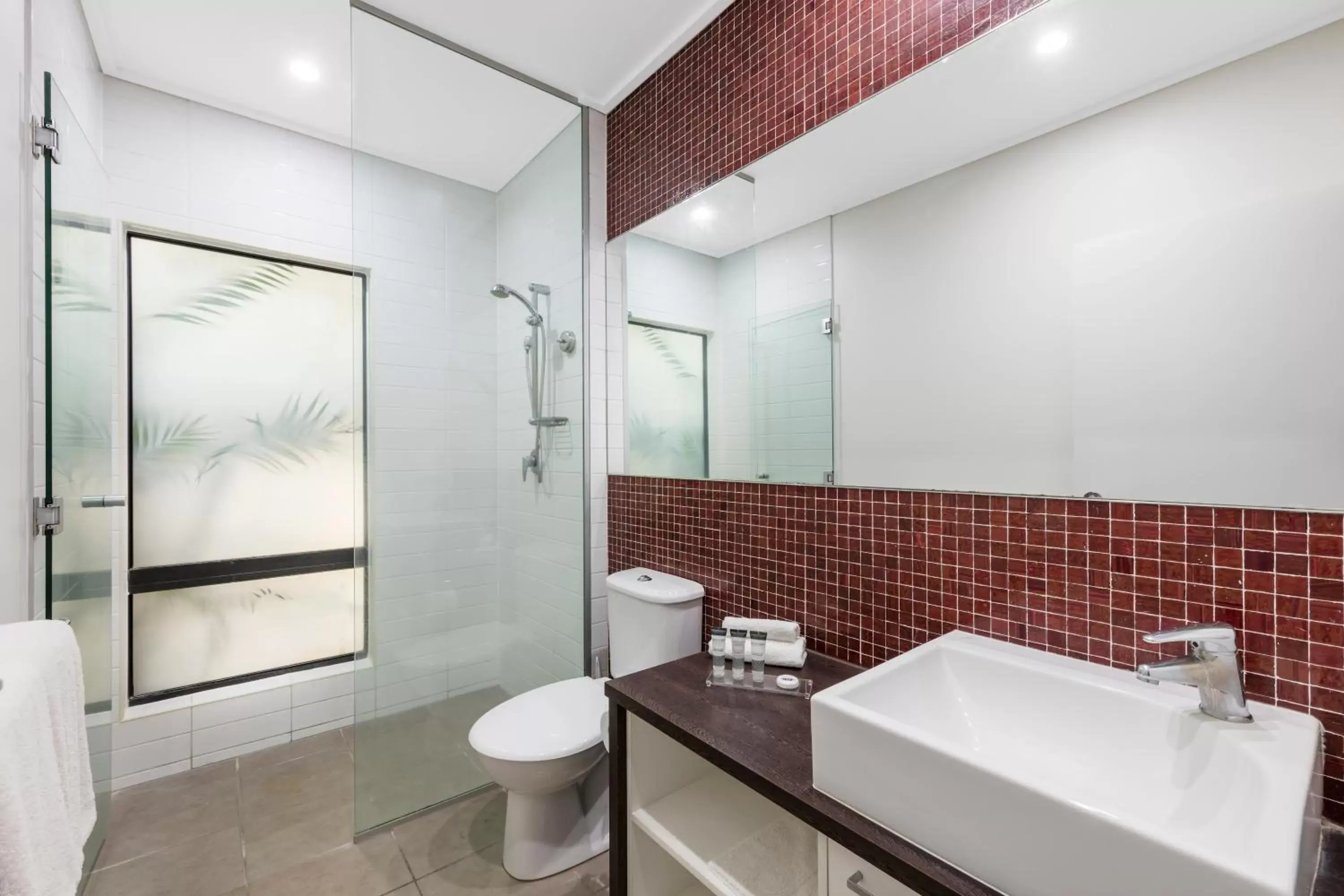 Shower, Bathroom in Oaks Cable Beach Resort