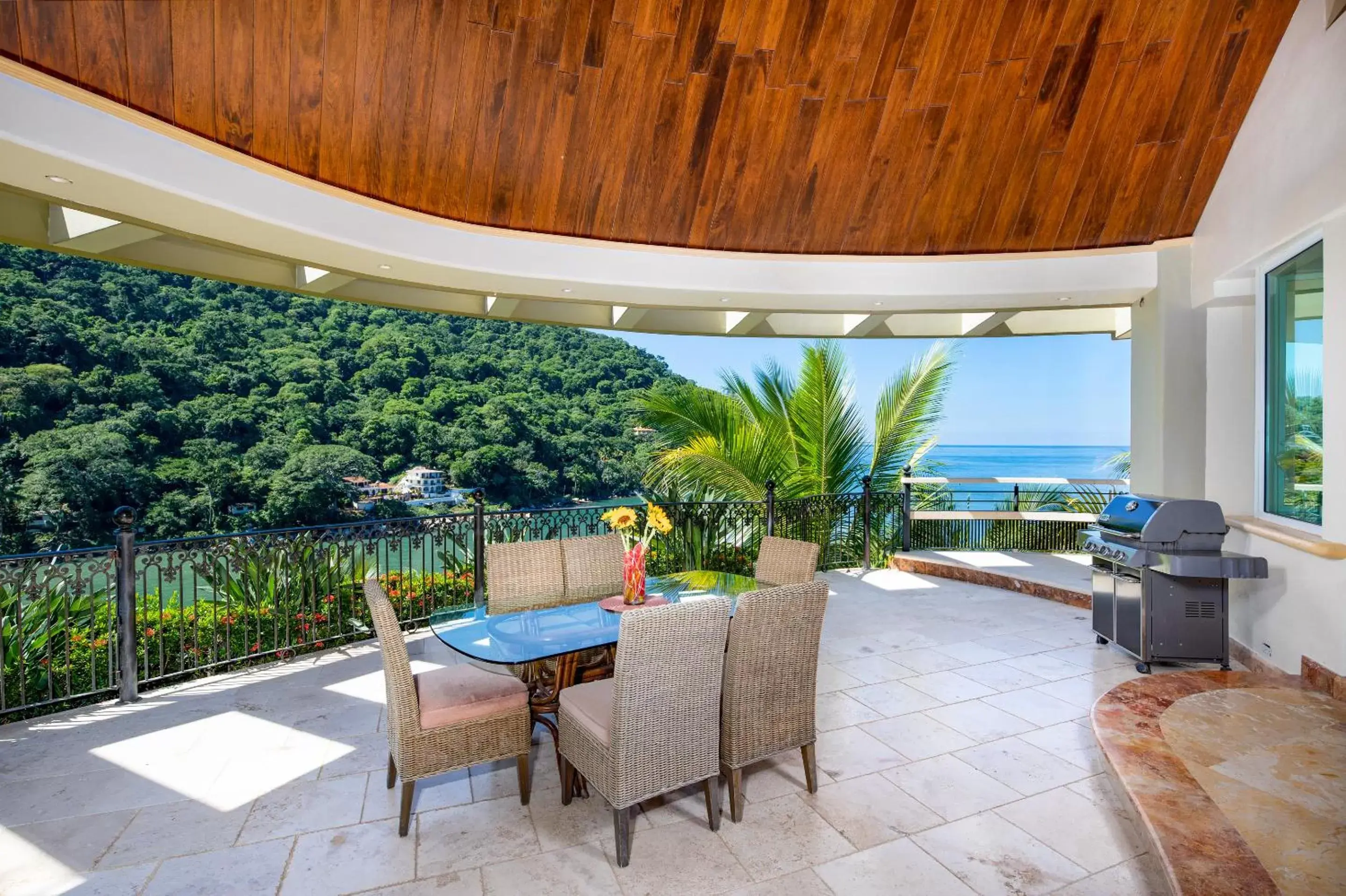 Patio in South Shore Villa Armonia Luxury Boutique