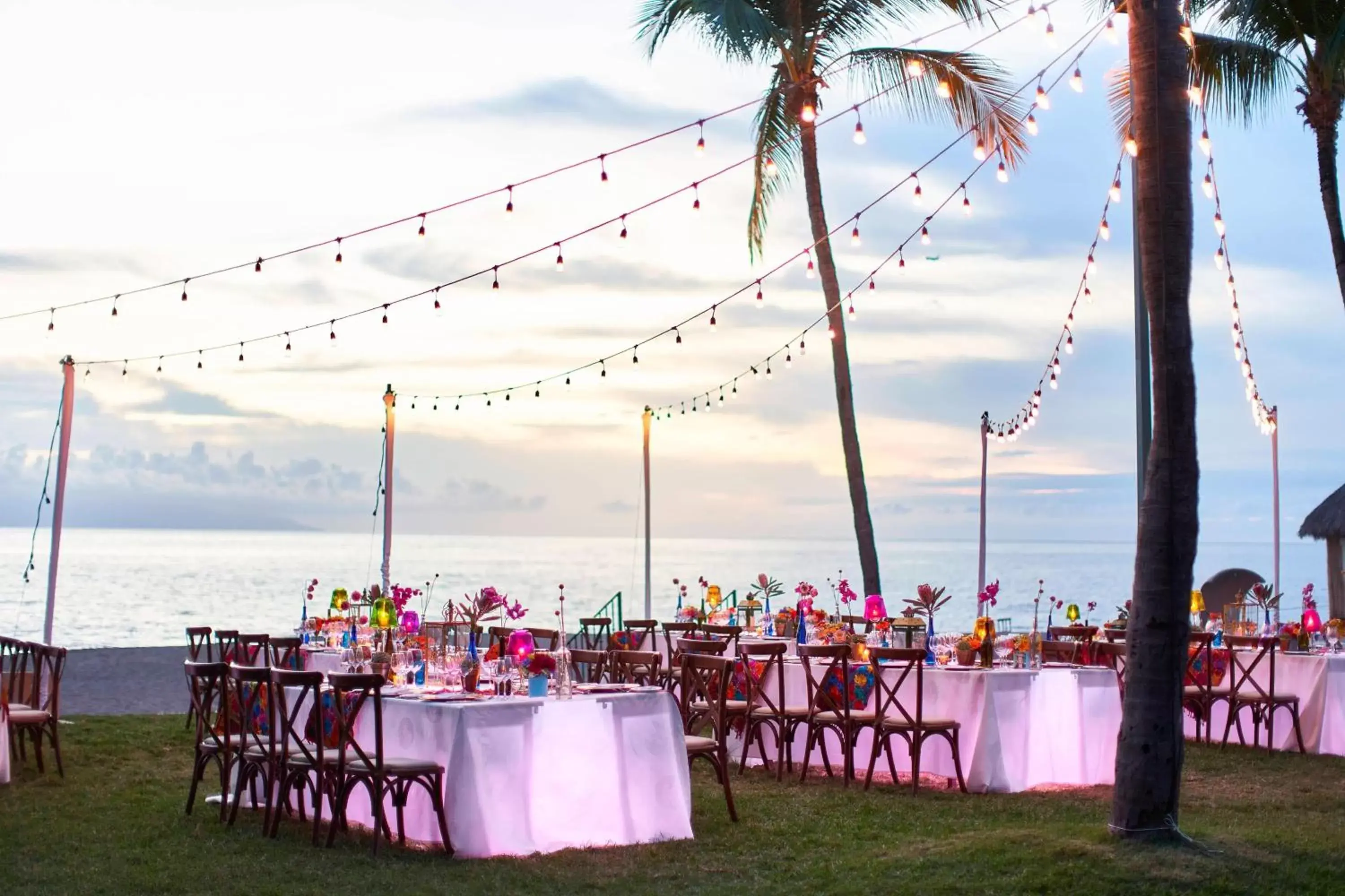 Meeting/conference room, Restaurant/Places to Eat in Marriott Puerto Vallarta Resort & Spa