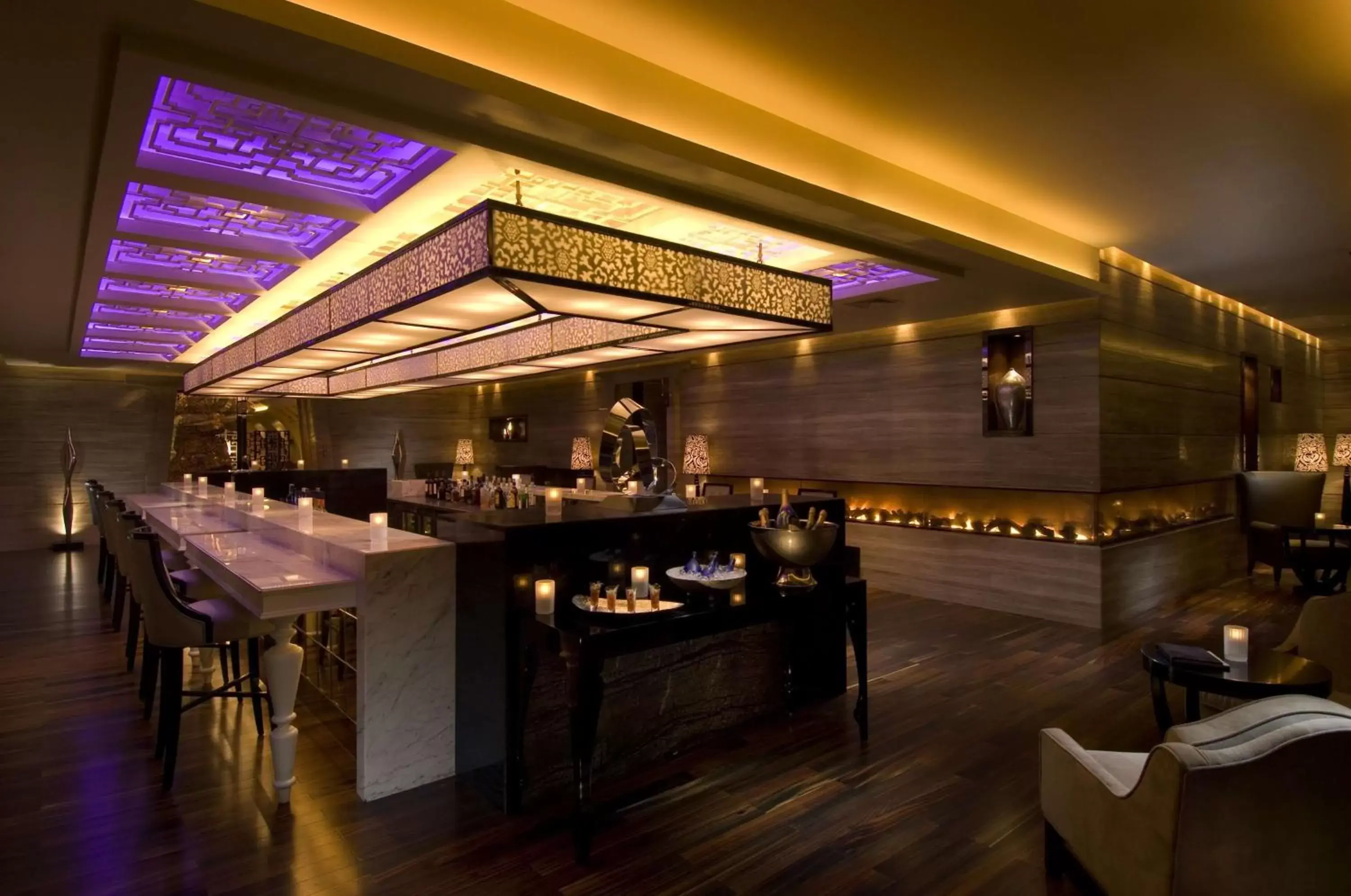 Lounge or bar in Hilton Beijing Wangfujing