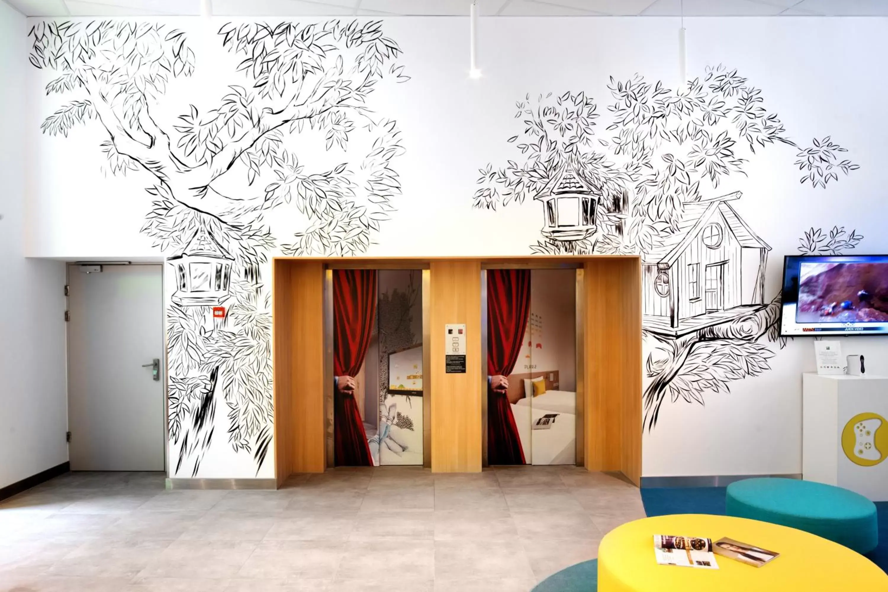 Lobby or reception in Ibis Styles Budapest Center