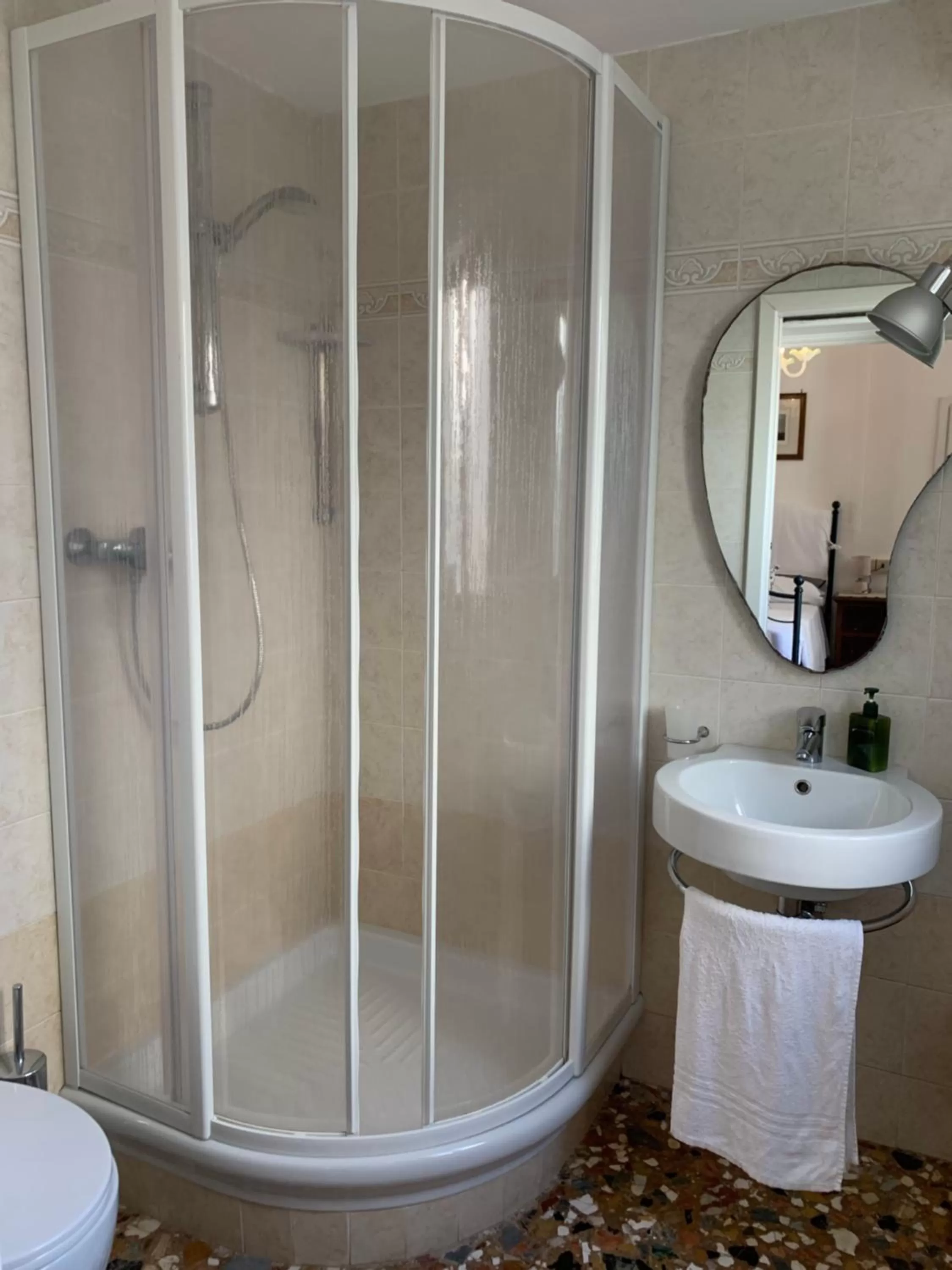 B&B Al Teatro with canal view