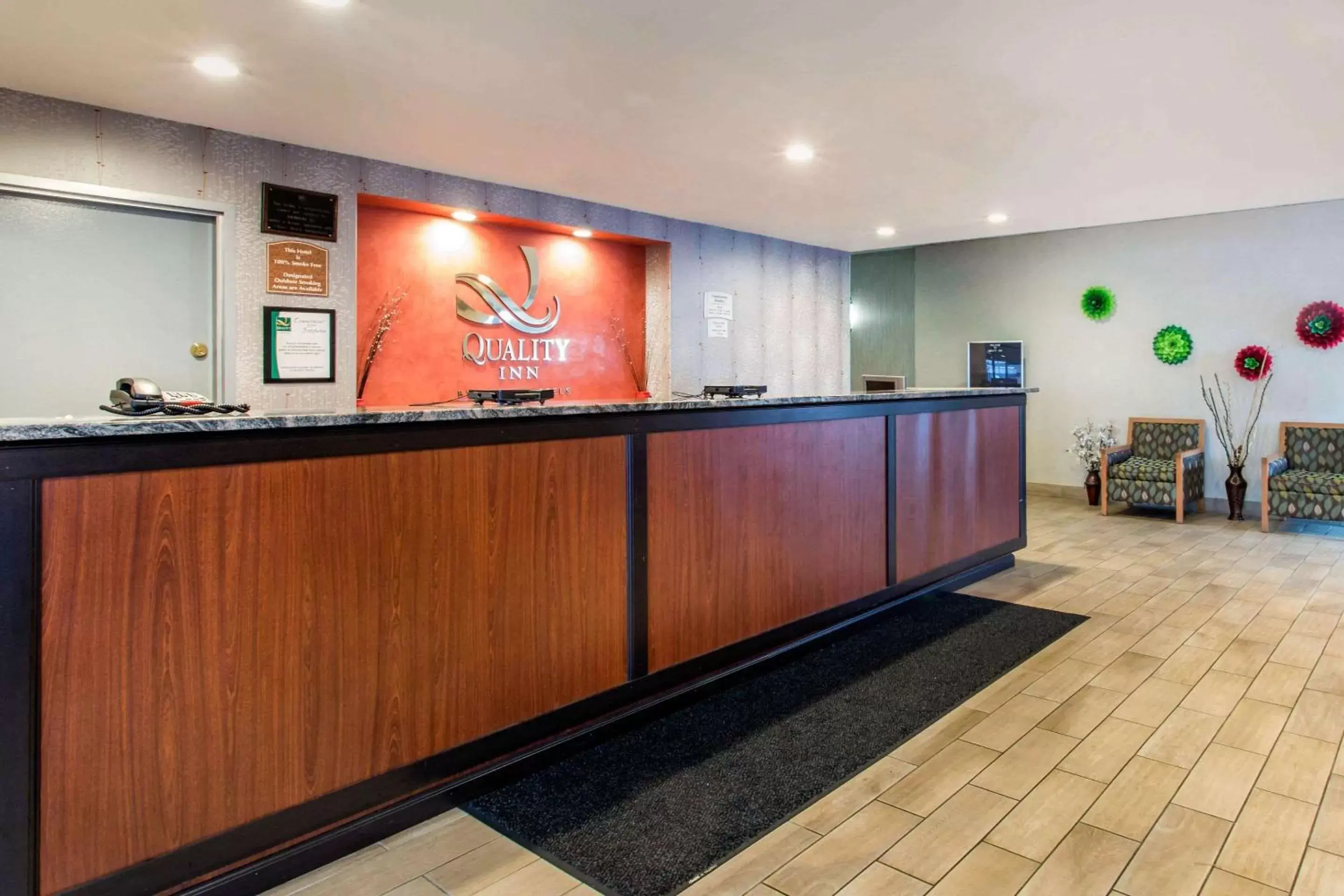 Lobby or reception, Lobby/Reception in Quality Inn West Springfield