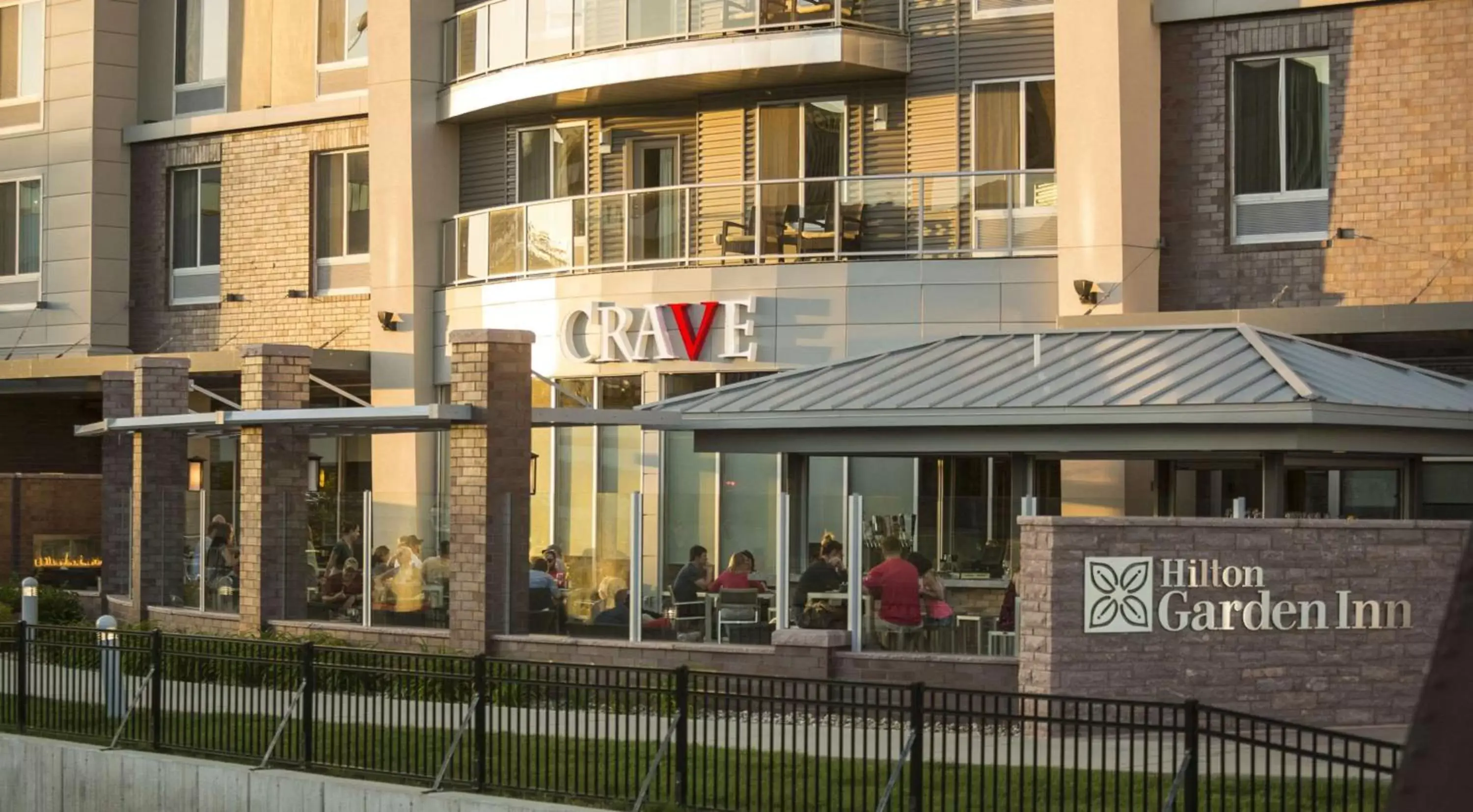 Property Building in Hilton Garden Inn Sioux Falls Downtown