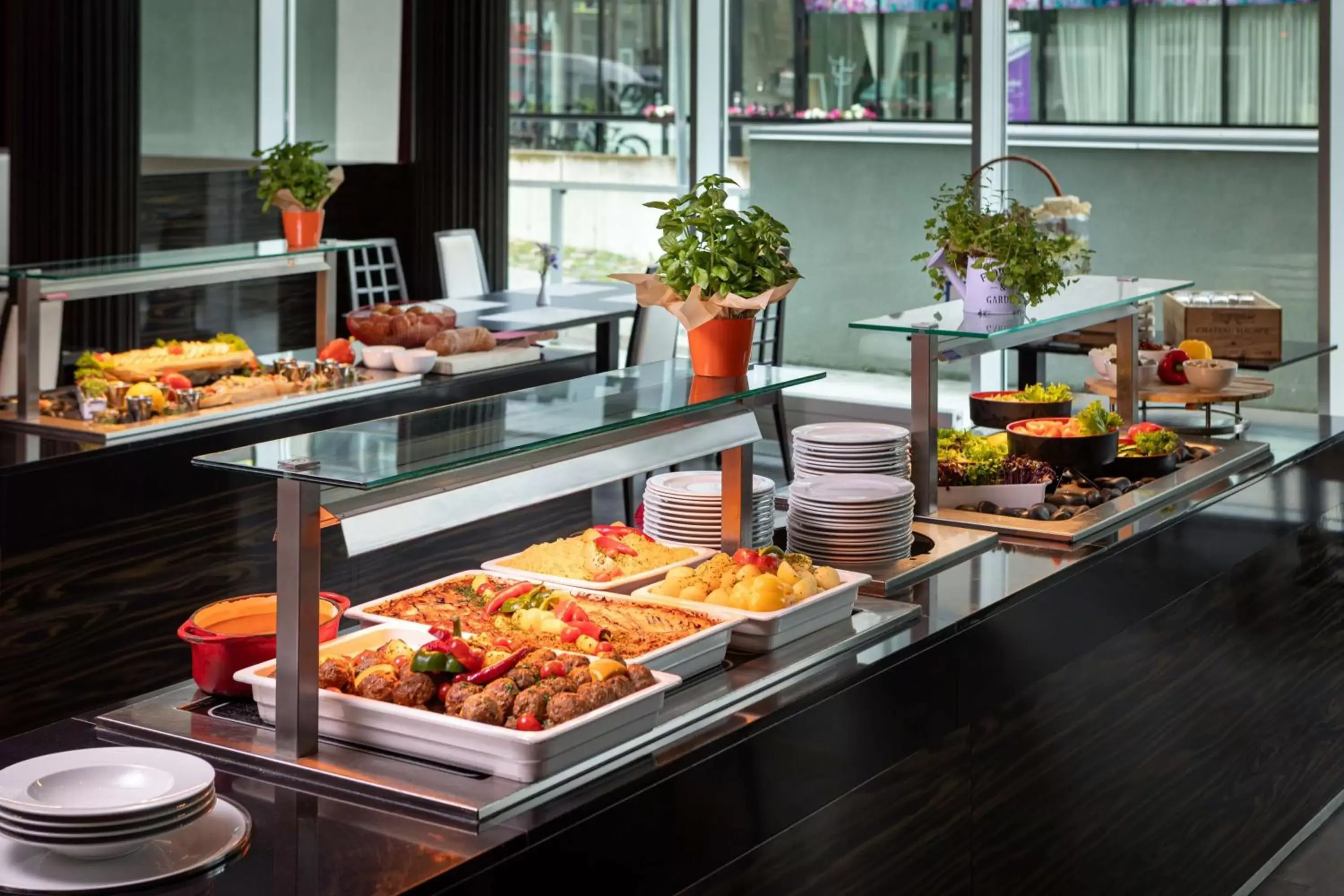 Restaurant/places to eat, Food in Park Inn by Radisson Meriton Conference & Spa Hotel Tallinn