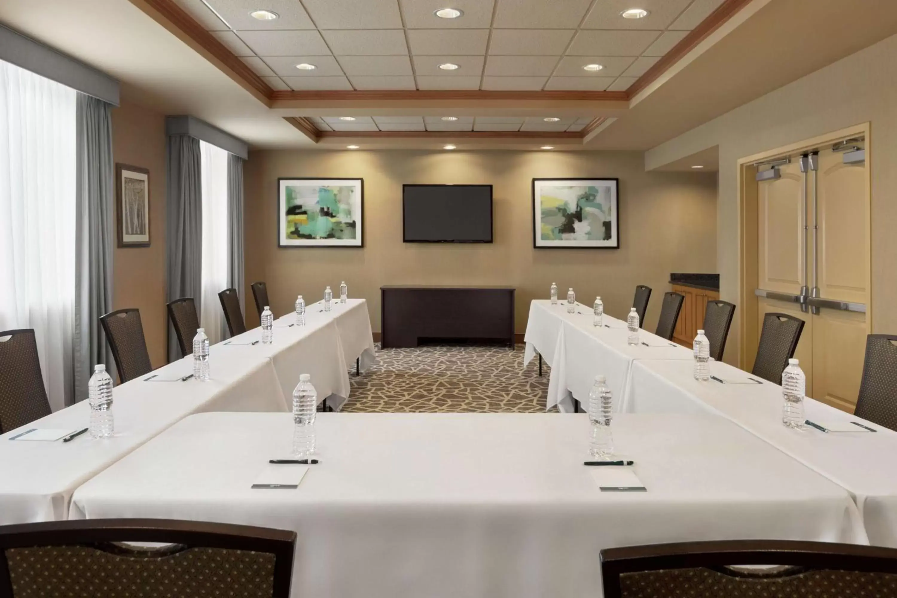 Meeting/conference room in Homewood Suites by Hilton Allentown-West/Fogelsville