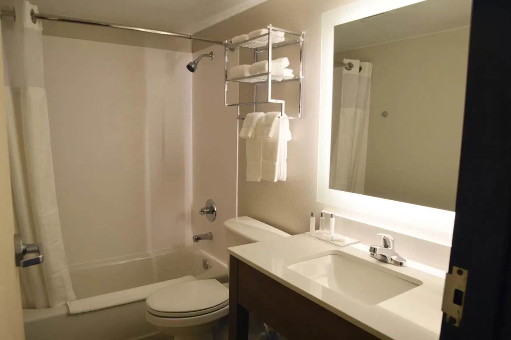 Bathroom in Fun City Resort Hotel