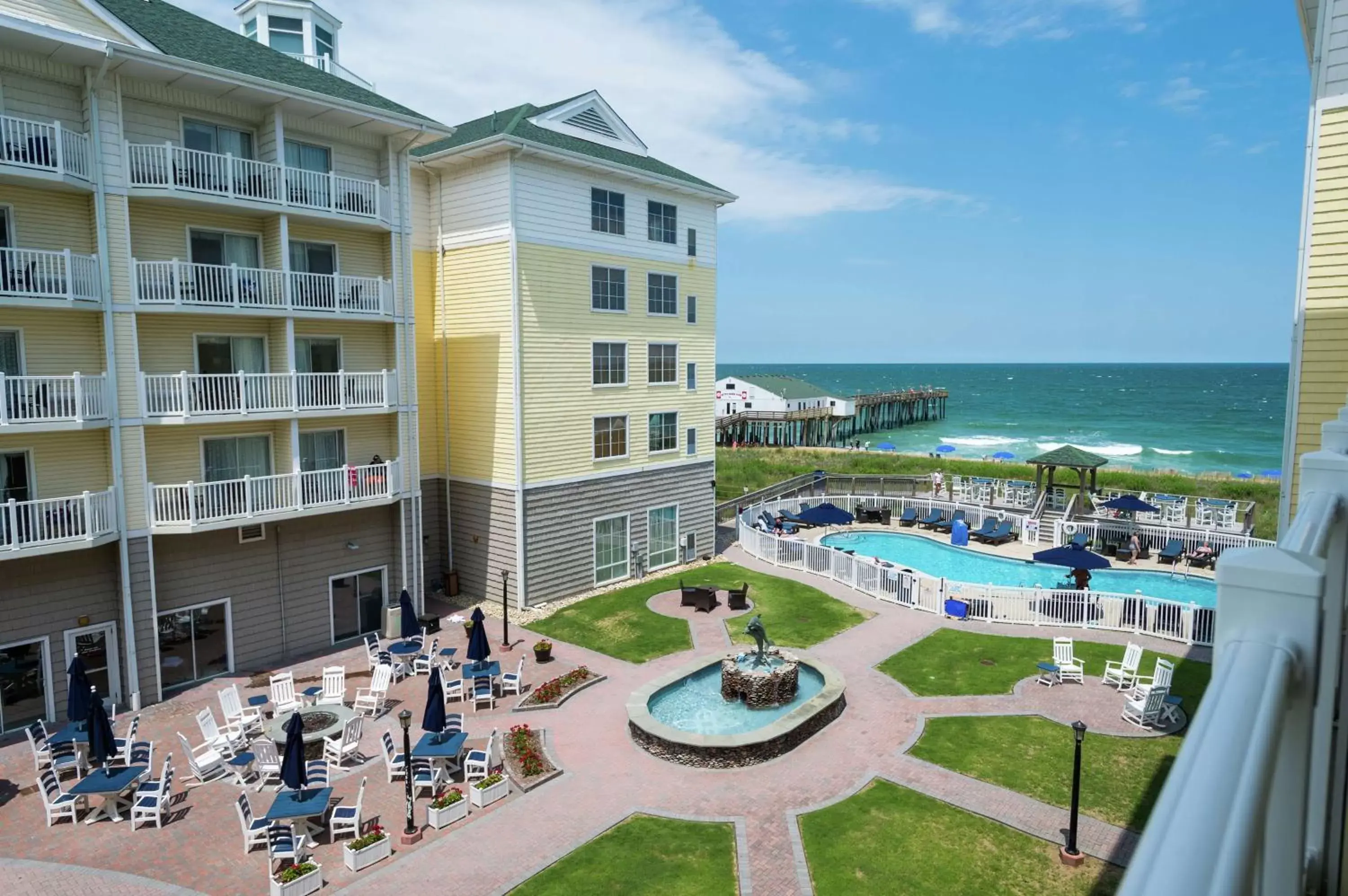 View (from property/room), Pool View in Hilton Garden Inn Outer Banks/Kitty Hawk