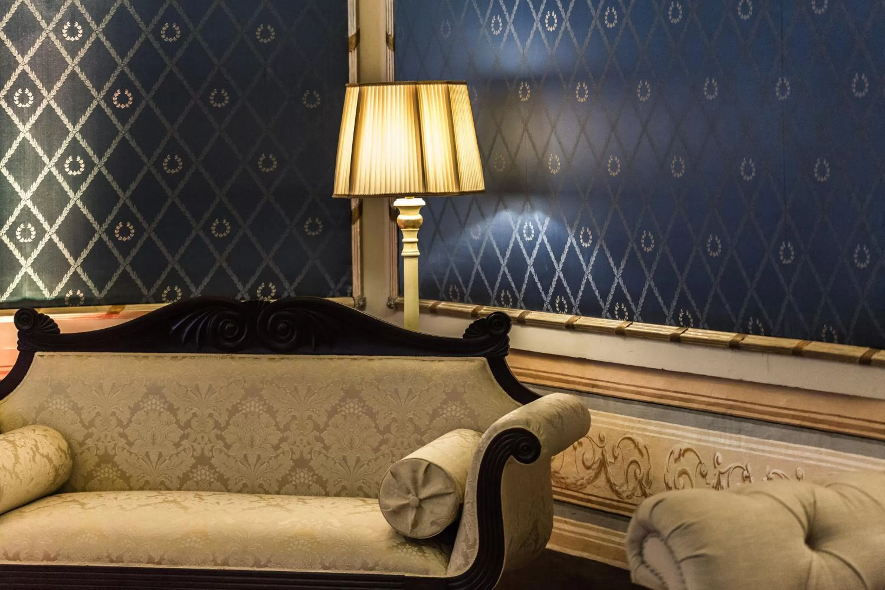 Living room in Domus Zamittello