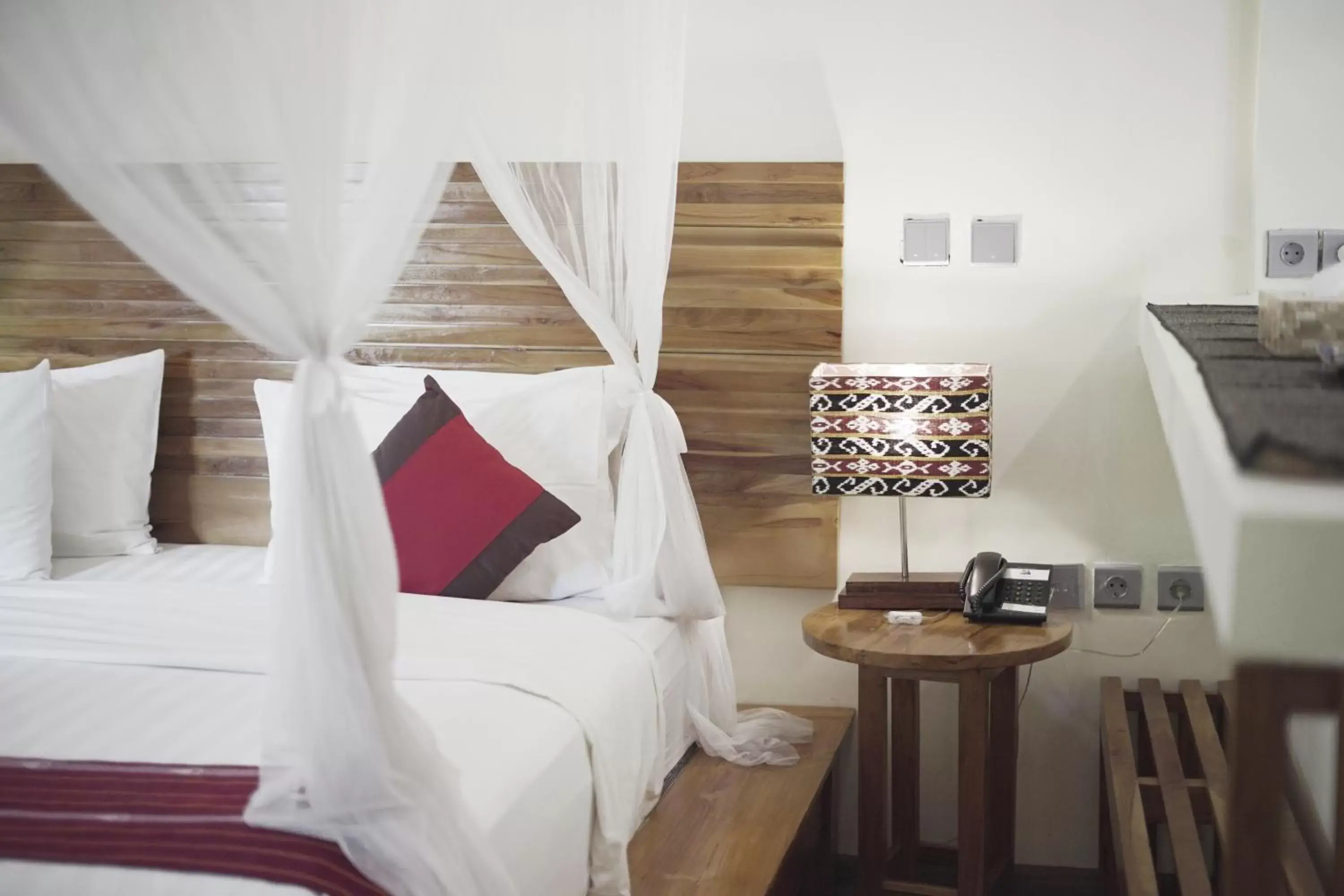 Bedroom, Bed in Puri Sari Beach Hotel
