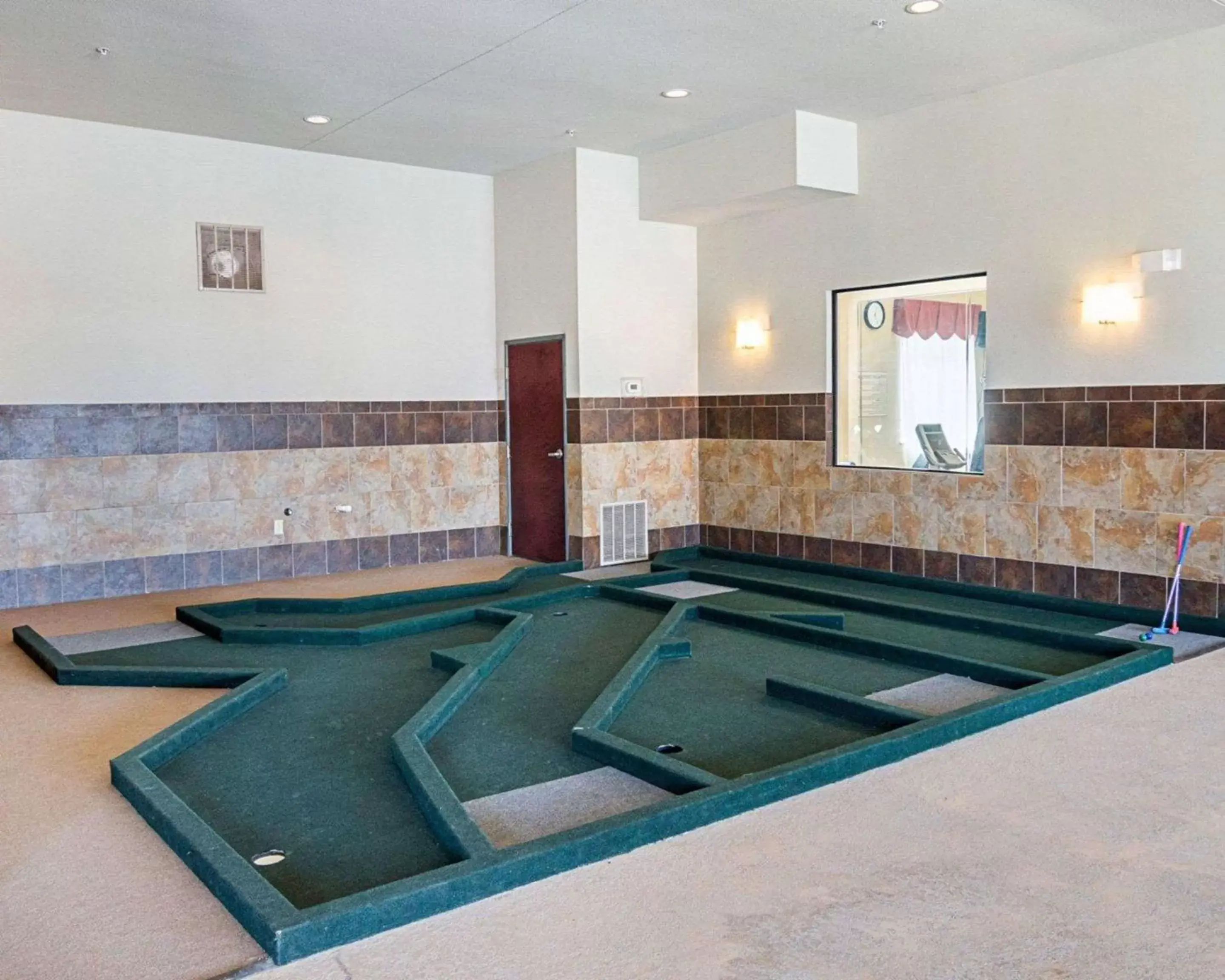 On site, Swimming Pool in Comfort Inn & Suites Monahans I-20