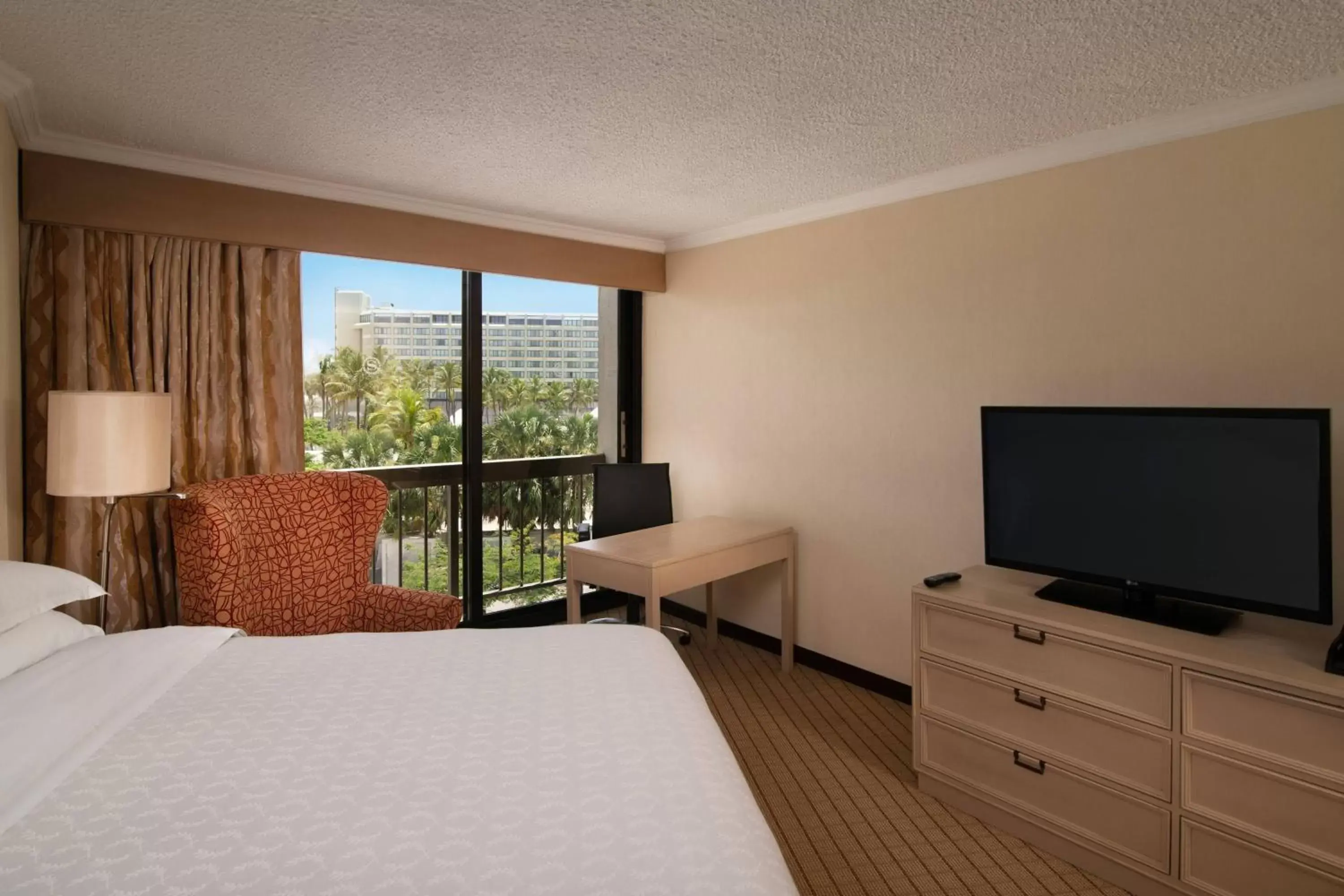 Photo of the whole room, TV/Entertainment Center in Sheraton Santo Domingo