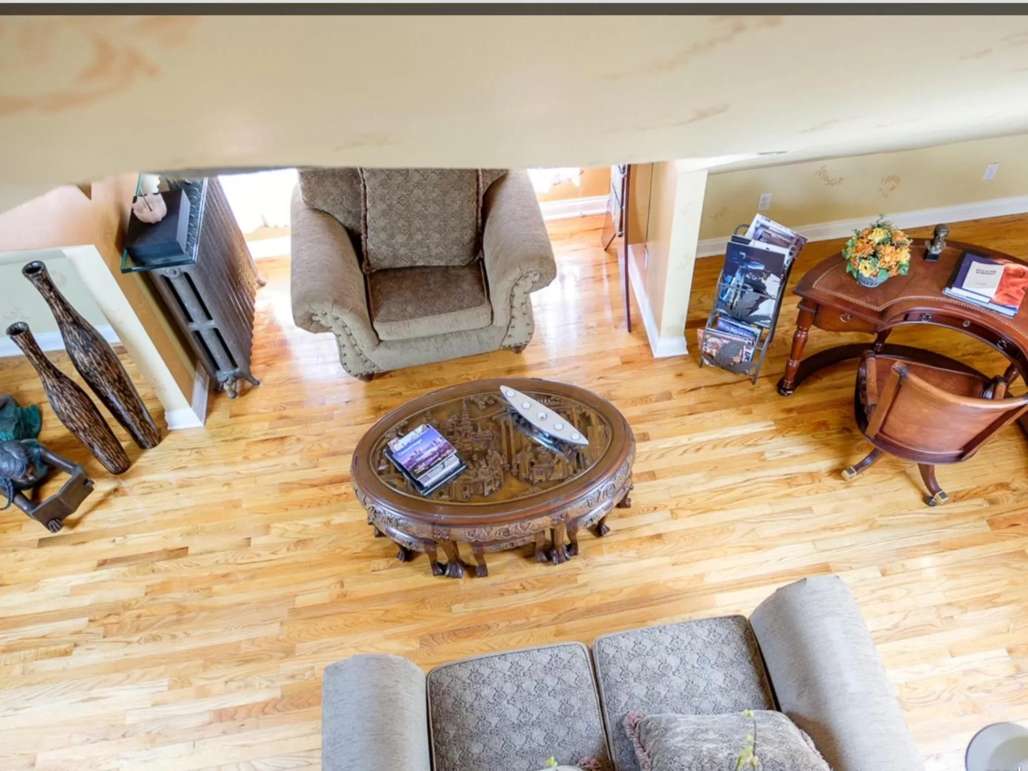 Seating Area in Gaslight Bed & Breakfast
