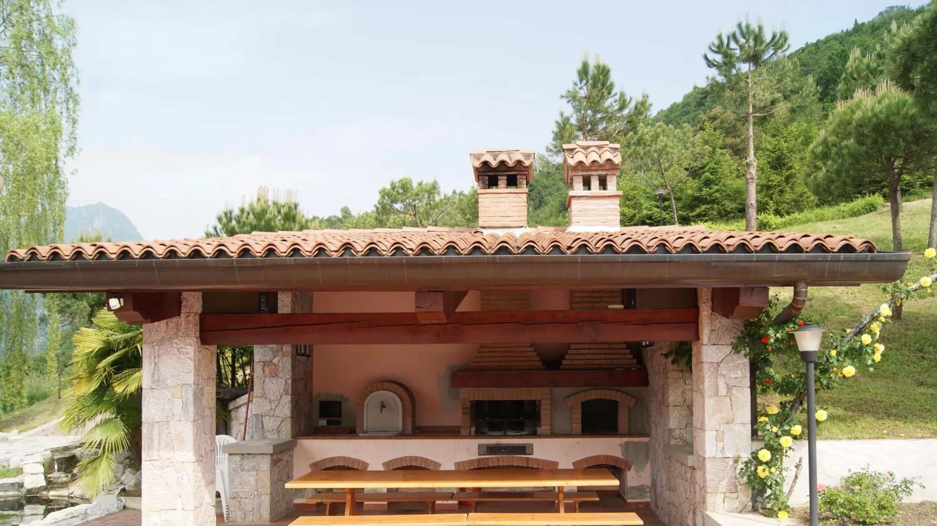BBQ facilities in Resort Ninfea San Pellegrino Terme