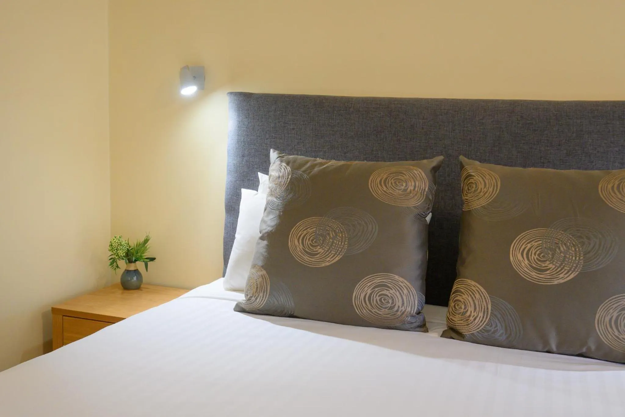 Bed in AAt 28 Goldsmith Motel