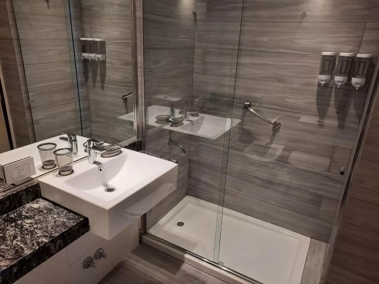 Studio with Balcony in In House BA - Le coq Studio with Balcony in In House BA - Le coq