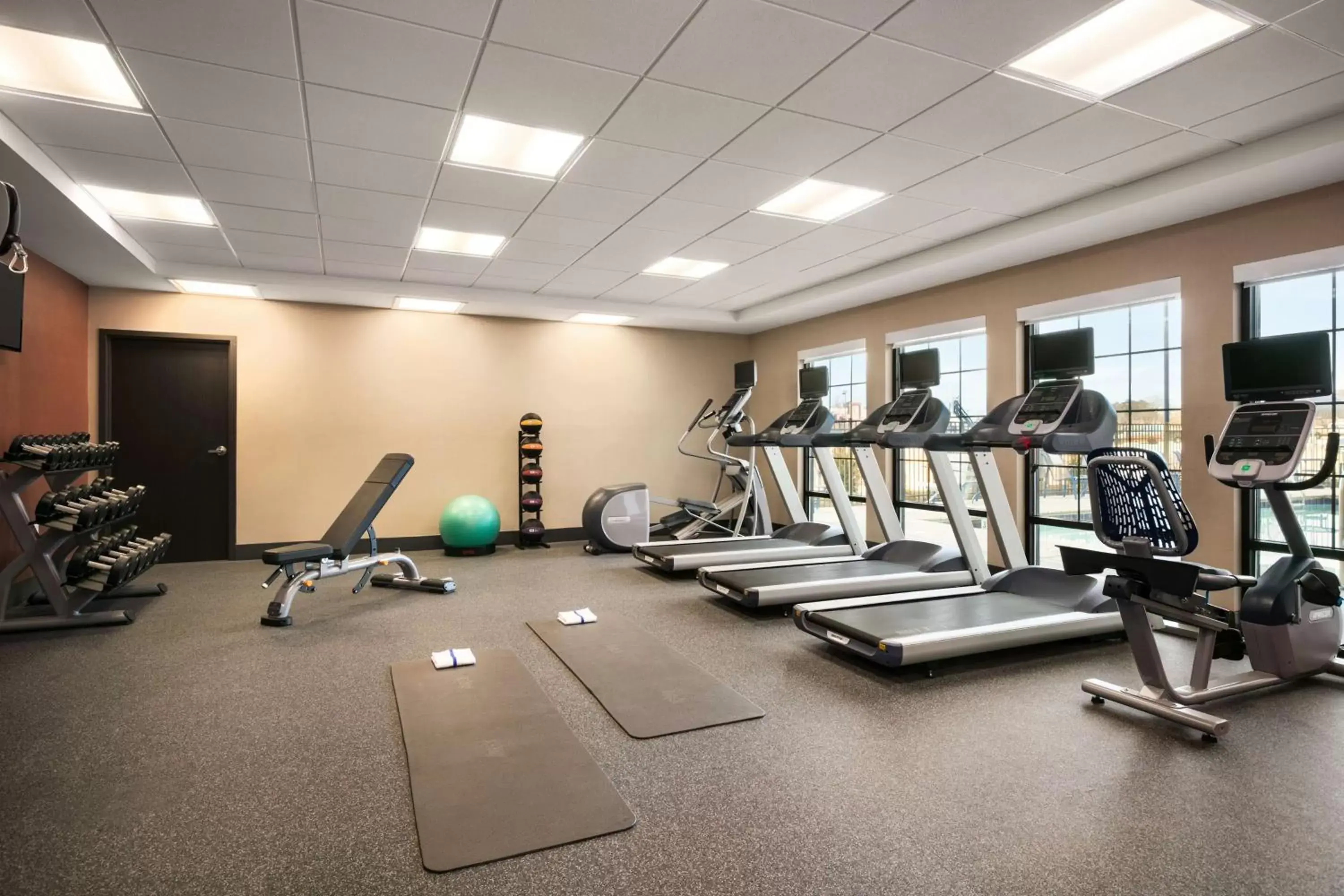 Fitness centre/facilities, Fitness Center/Facilities in Hampton Inn Kernersville