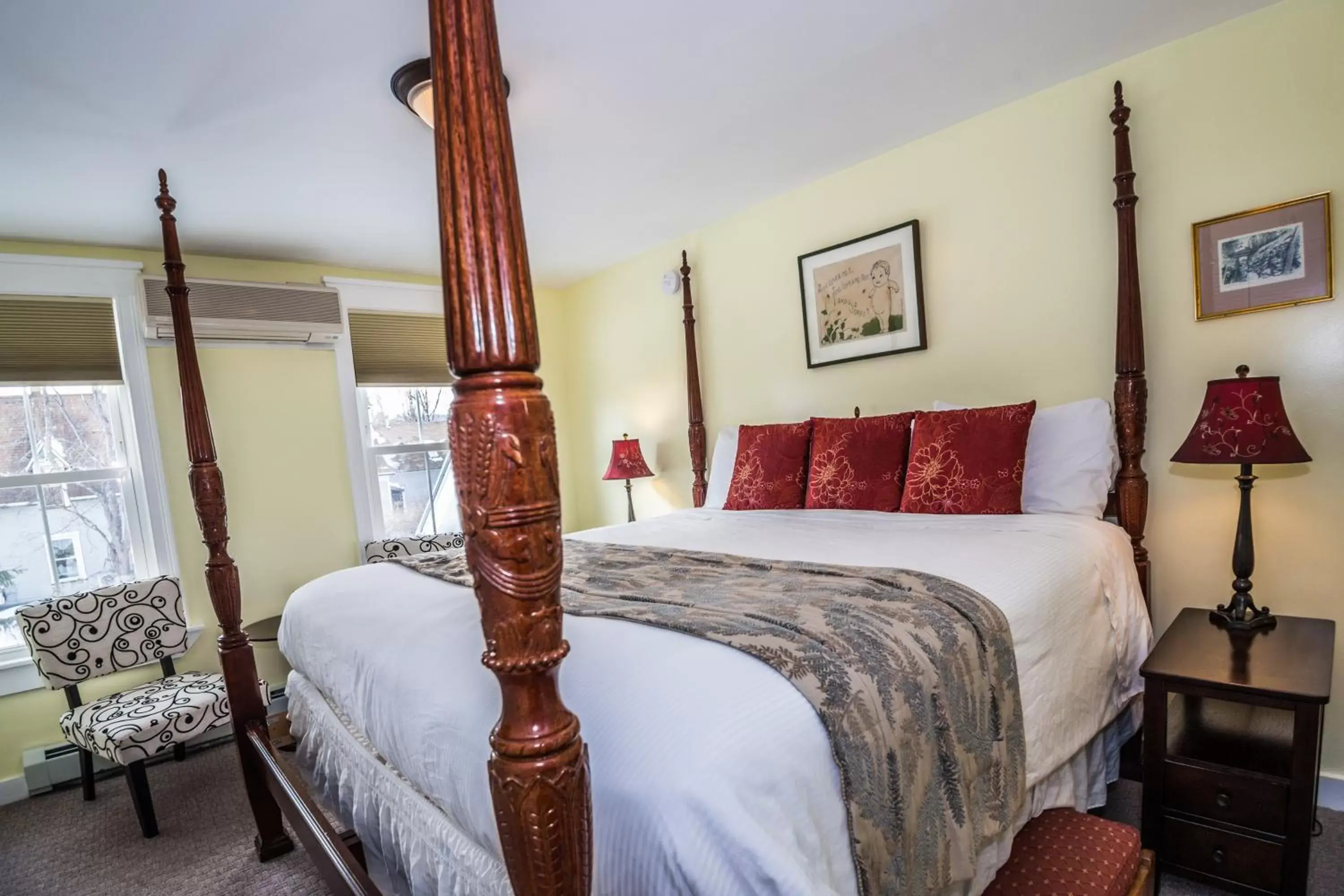 Bedroom, Bed in Cranmore Inn and Suites, a North Conway boutique hotel