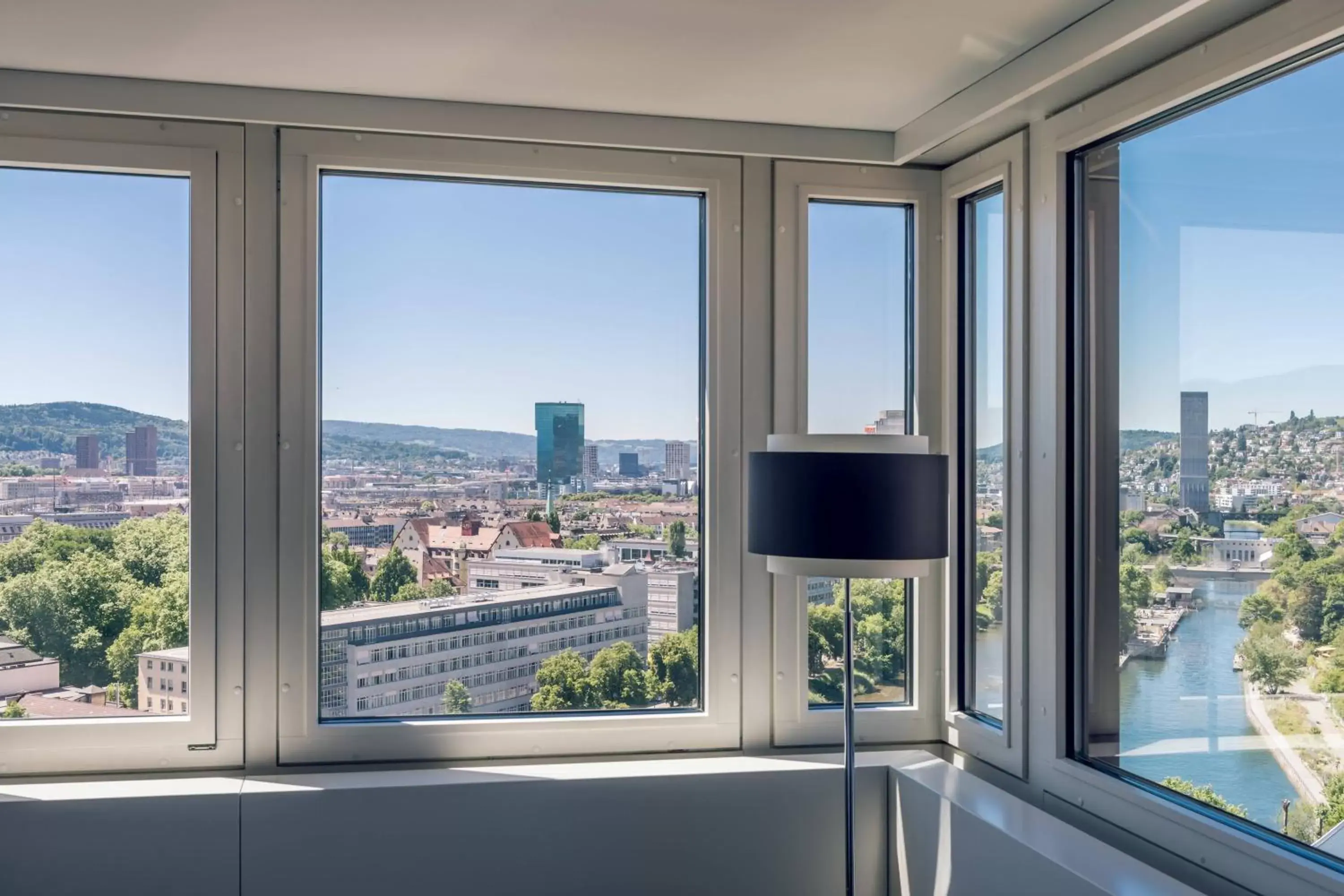 Bedroom in Zurich Marriott Hotel