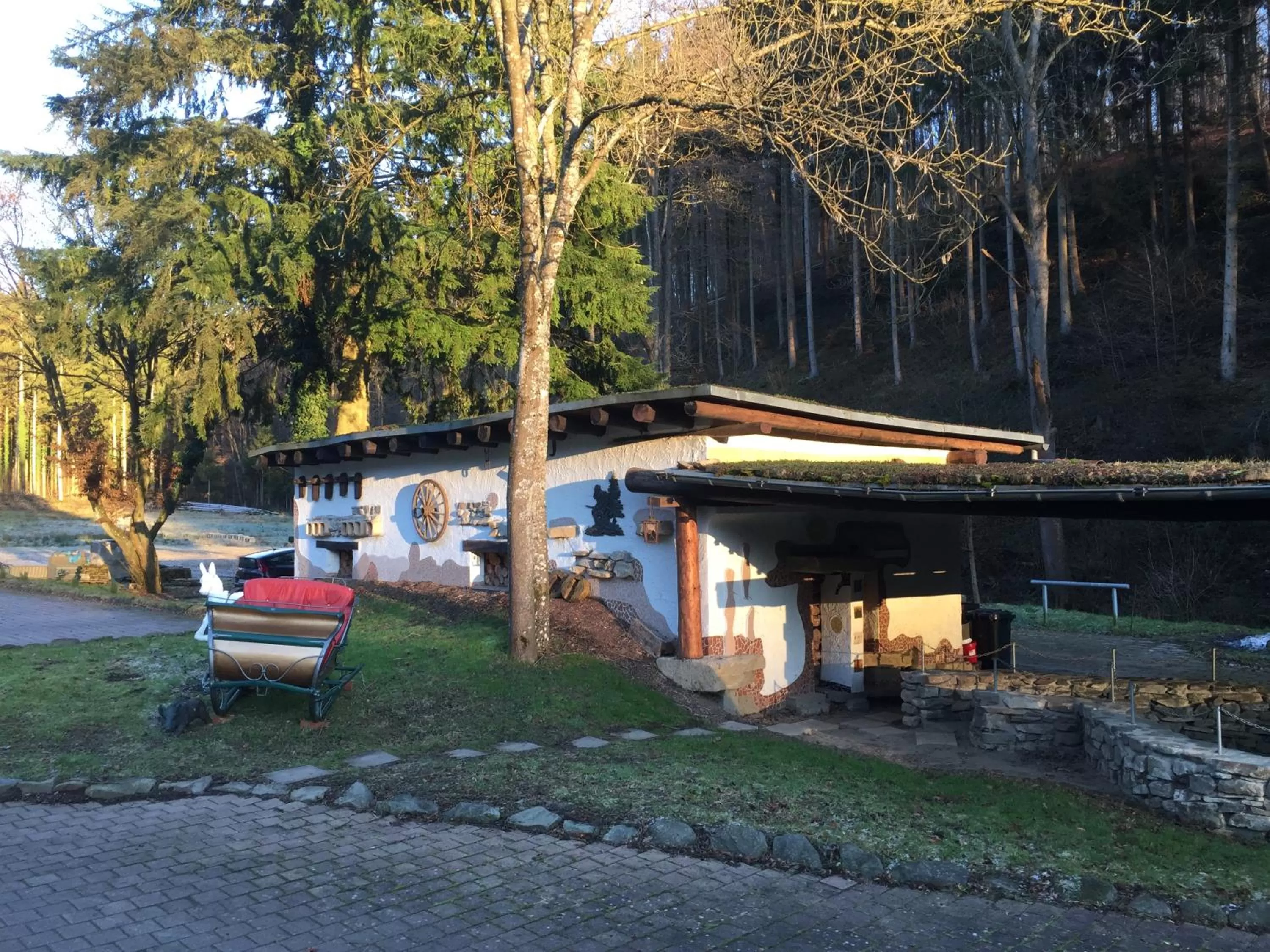 Garden in Hotel Hüttenmühle Hillscheid