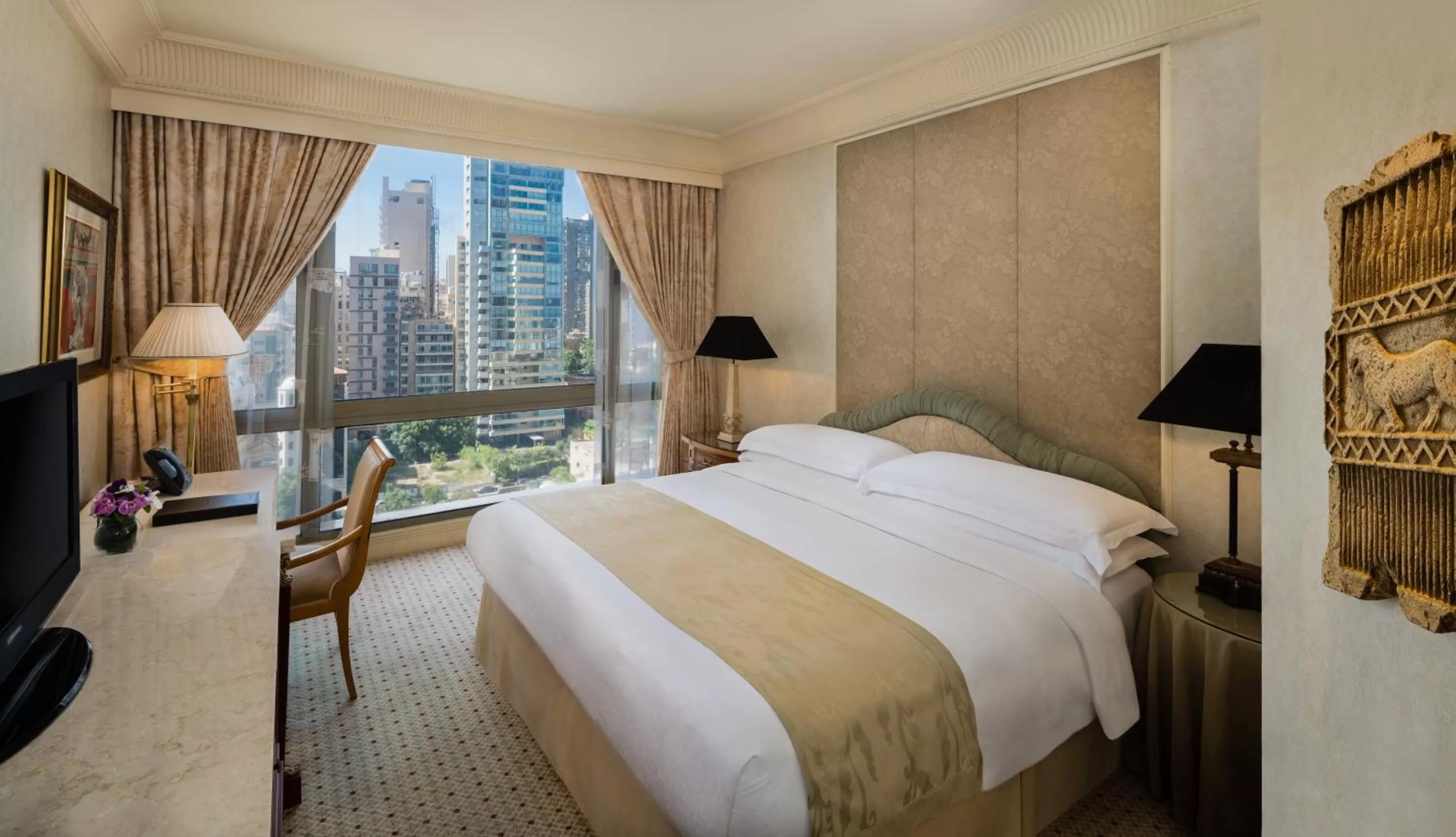 Classic King Room in InterContinental Phoenicia Beirut by IHG