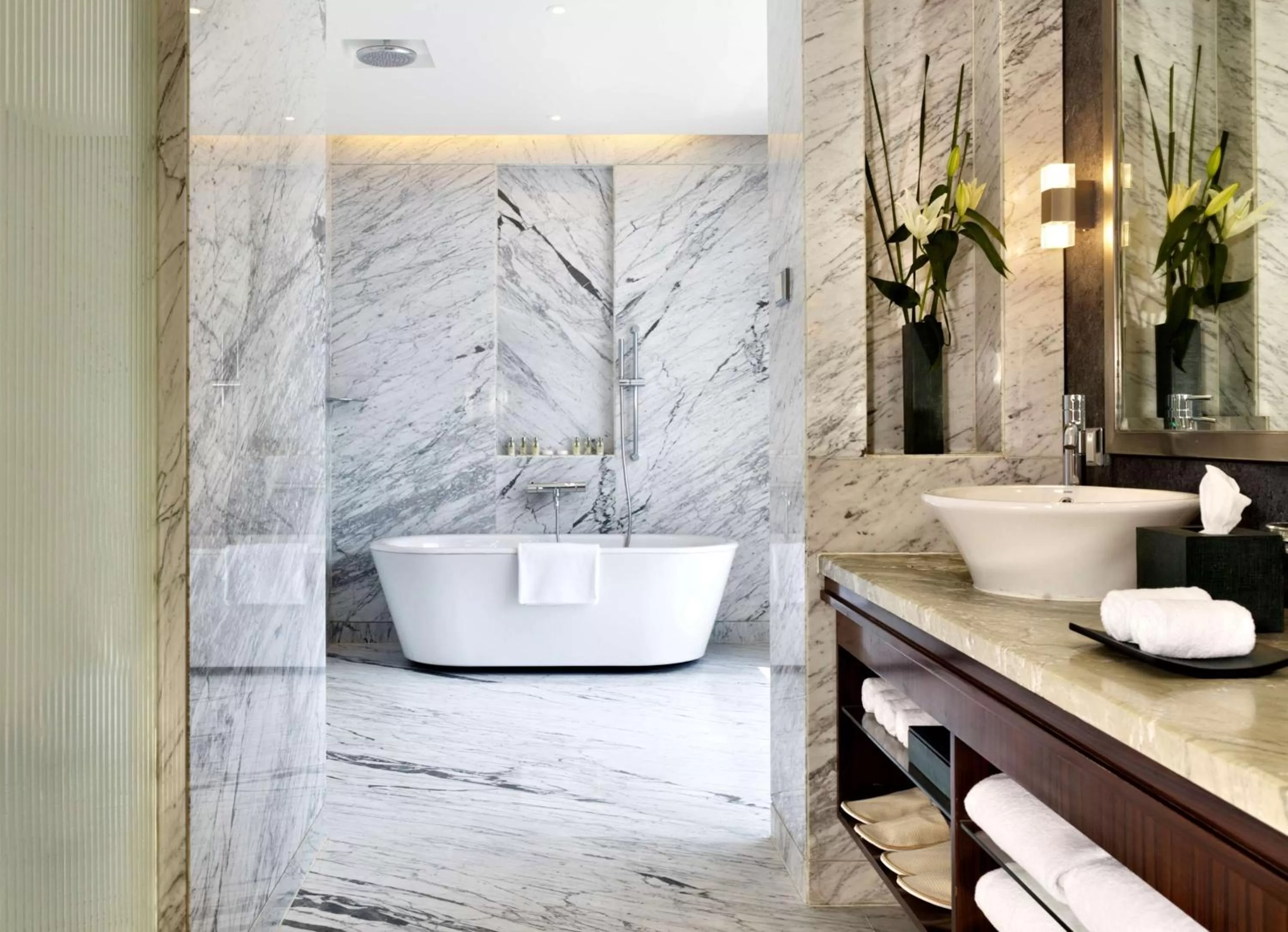 Bathroom in Hyatt Regency Pune Hotel &amp; Residences