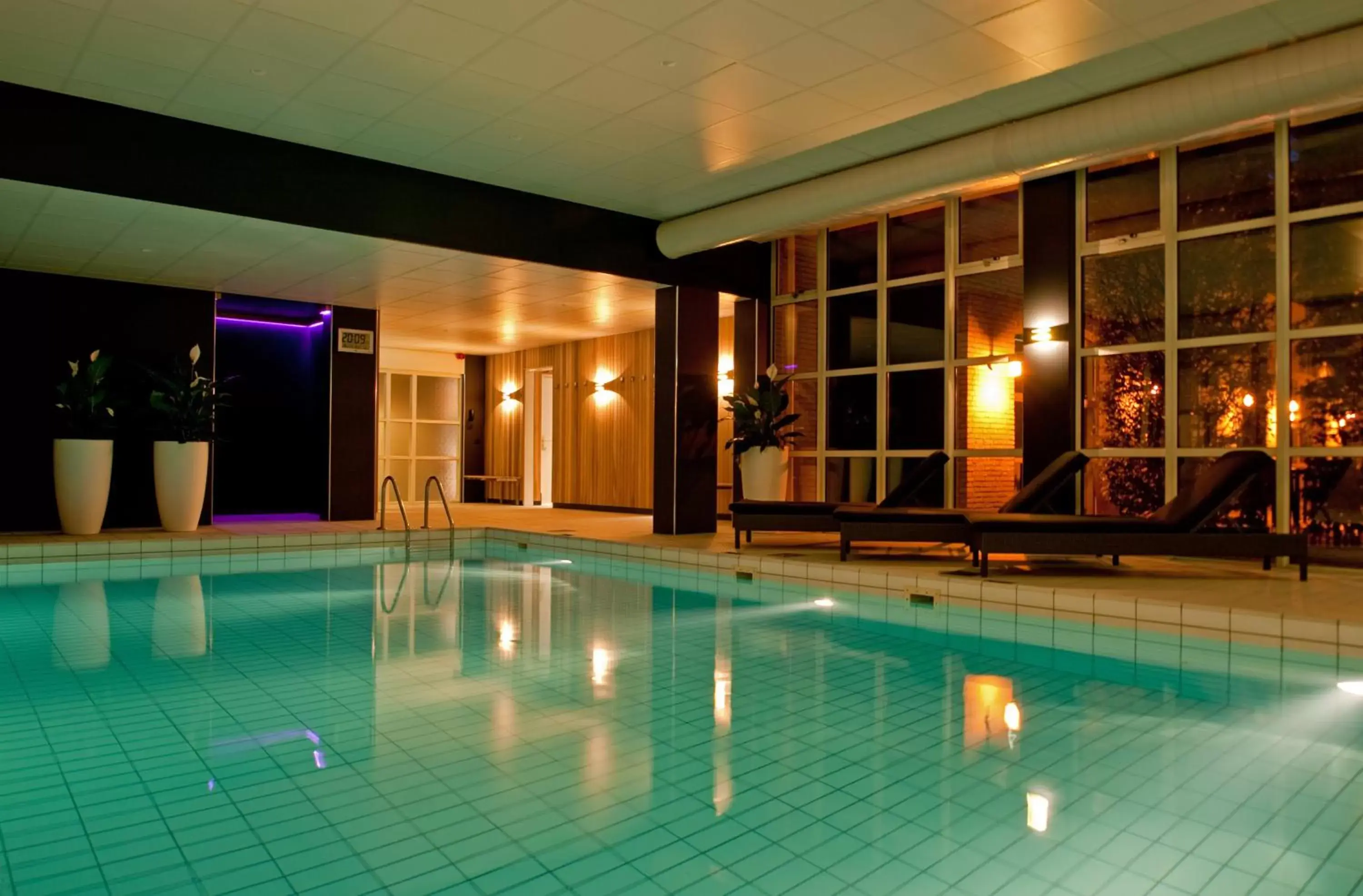 Spa and wellness centre/facilities, Swimming Pool in Golden Tulip Ampt van Nijkerk