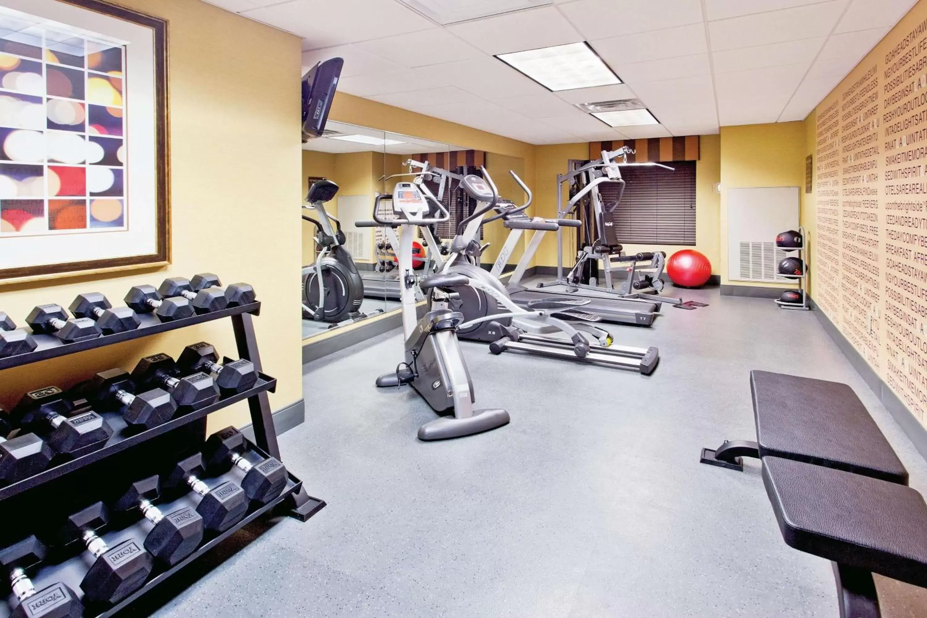 Fitness centre/facilities, Fitness Center/Facilities in La Quinta by Wyndham Warner Robins - Robins AFB
