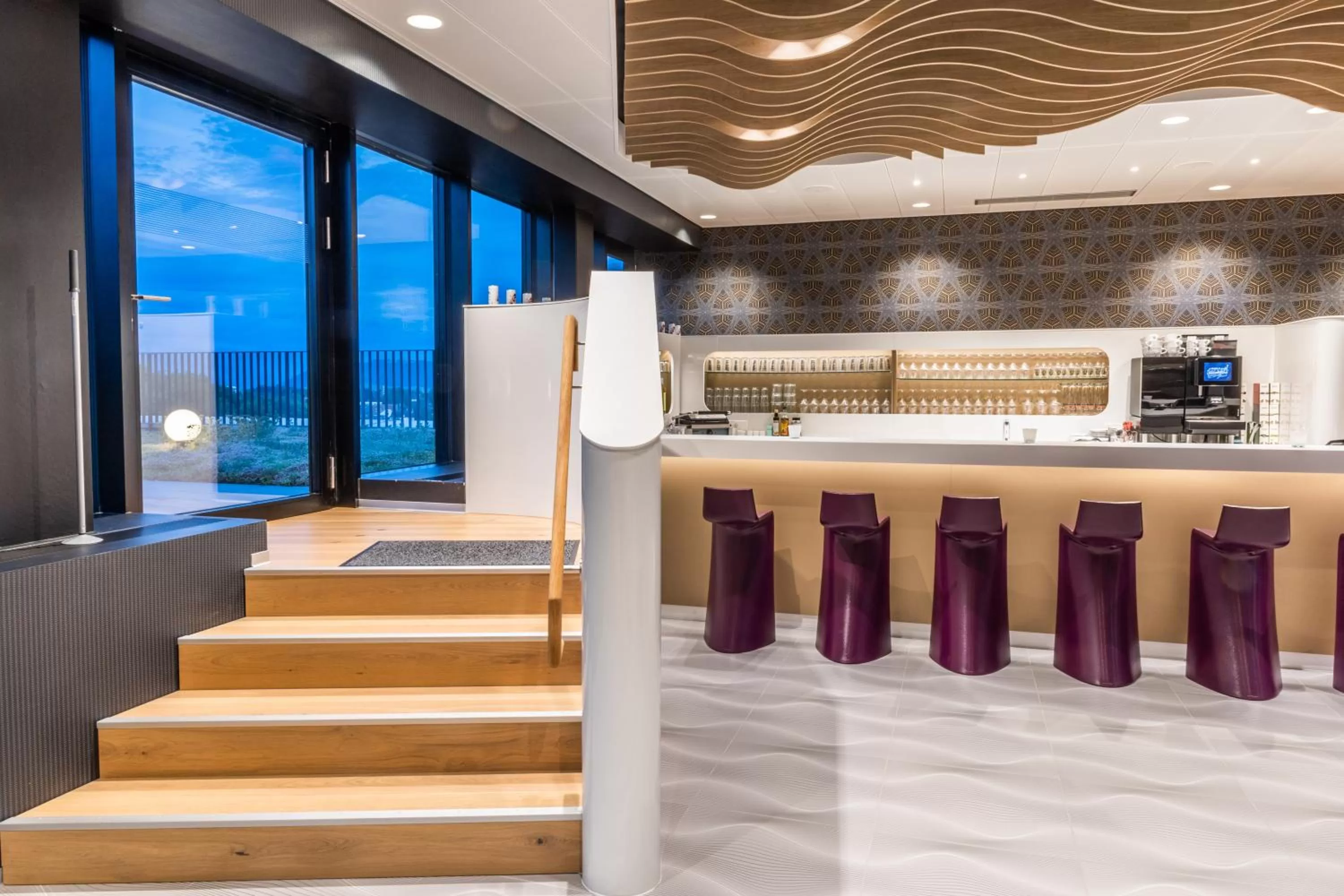 Lounge or bar in Prize by Radisson, Bern City