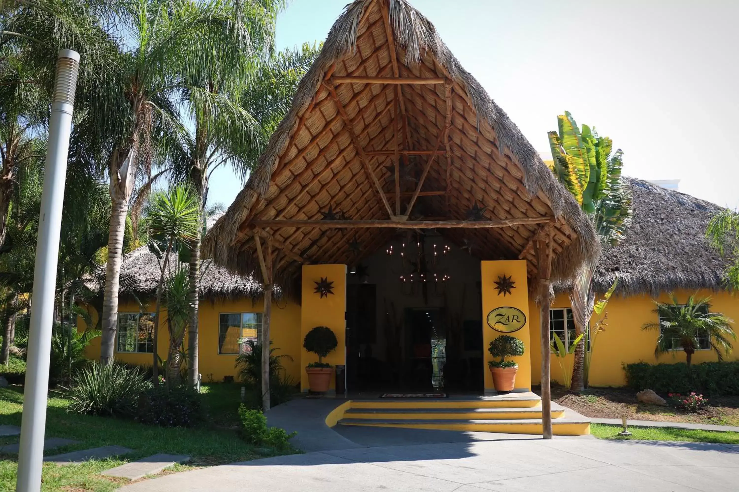 Facade/entrance, Property Building in Zar Colima