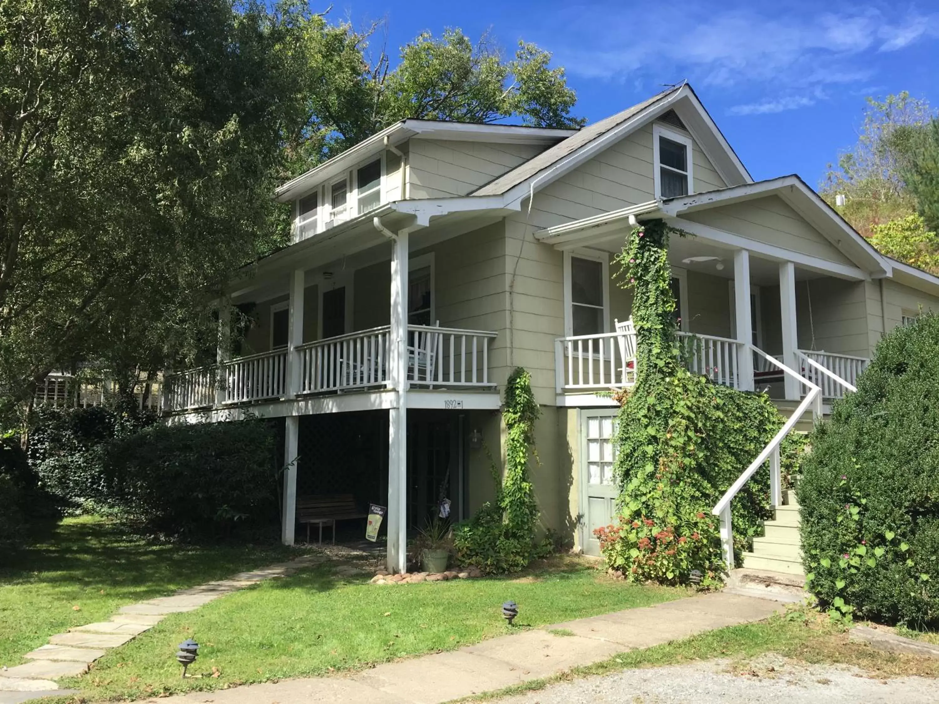 Property Building in River House Inn