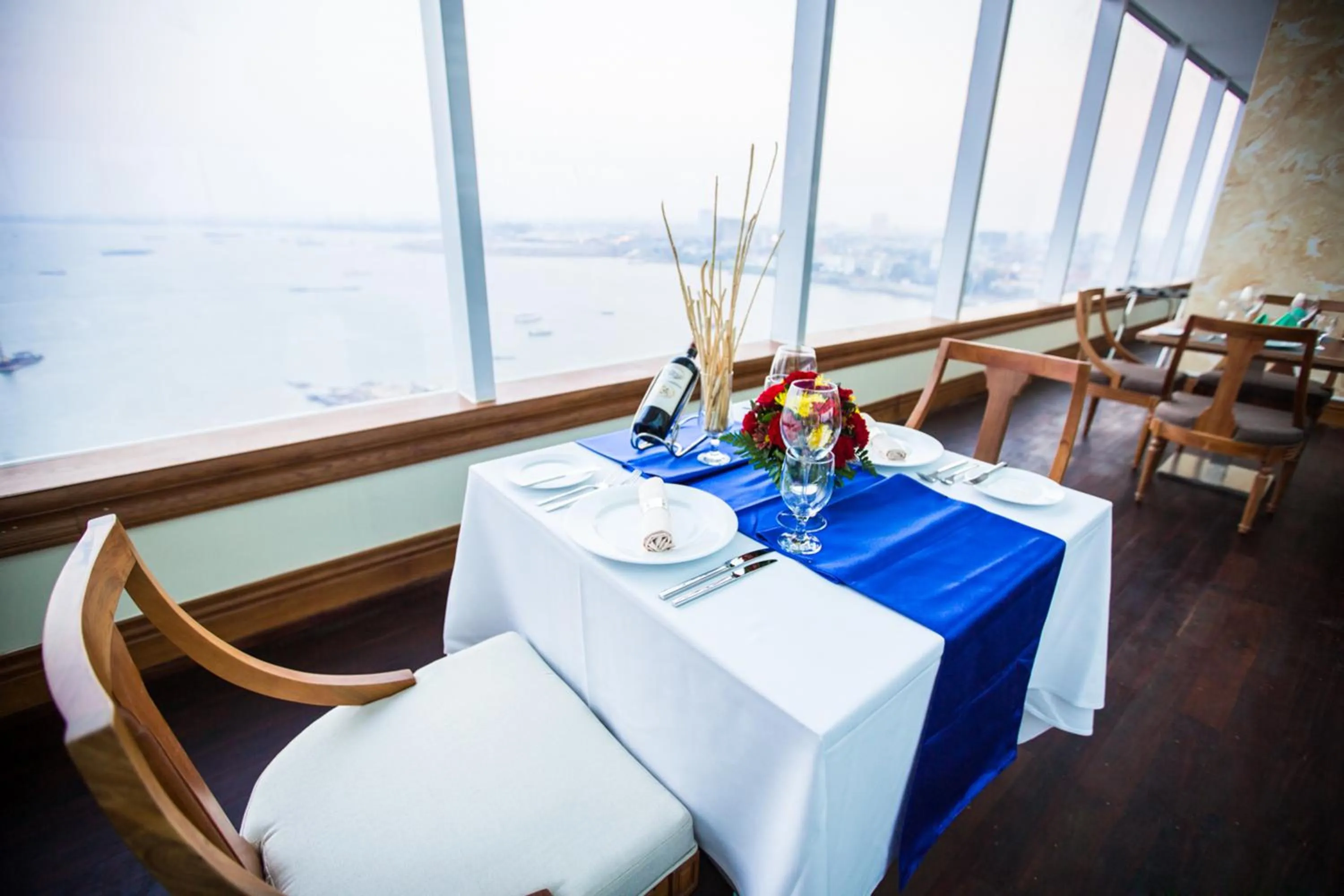 Restaurant/places to eat in Sokha Phnom Penh Residence