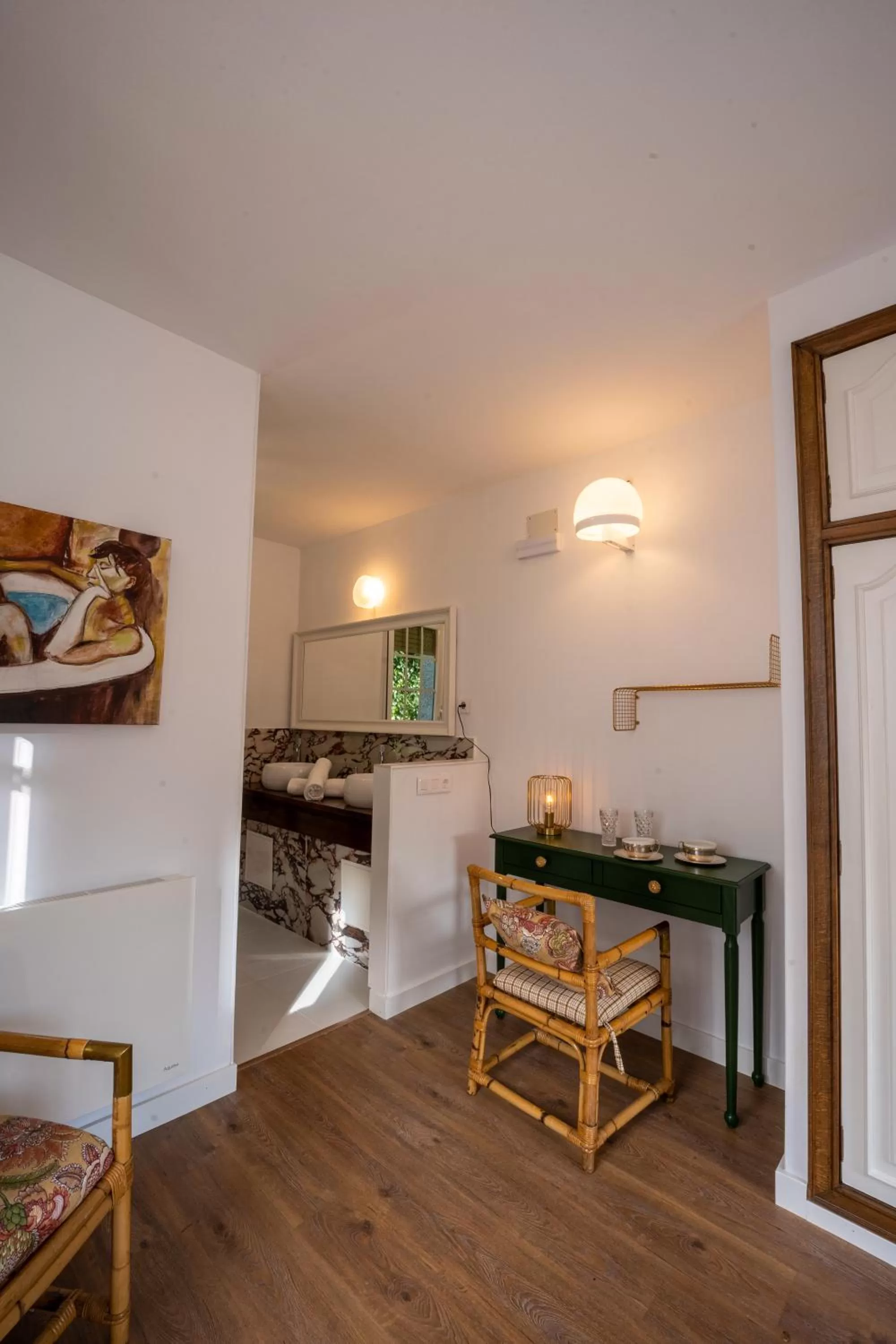 Photo of the whole room in finca dos Mares