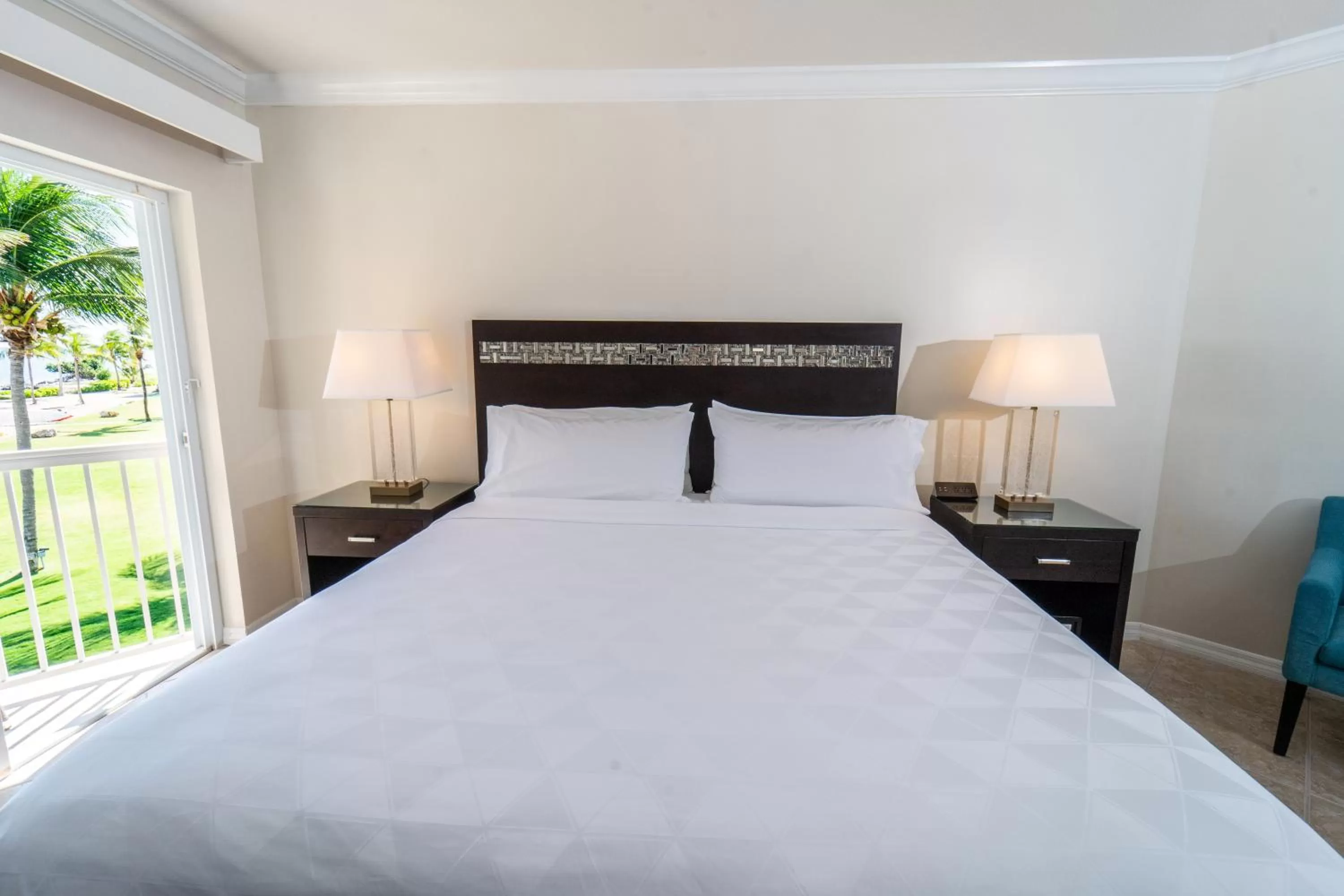 Bed in Holiday Inn Resort Grand Cayman by IHG