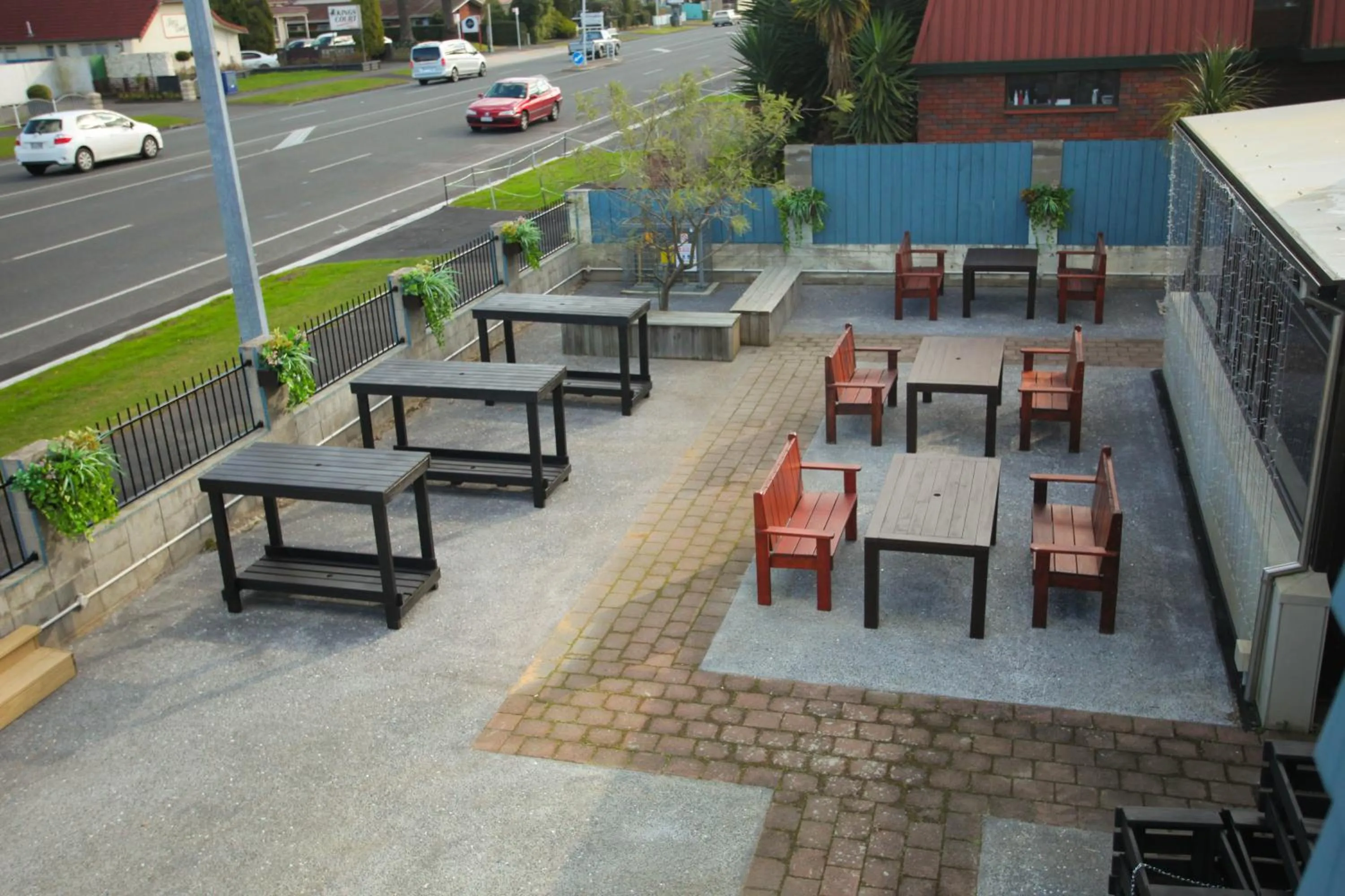 Patio in Abbots Hamilton – Hotel and Conference Centre