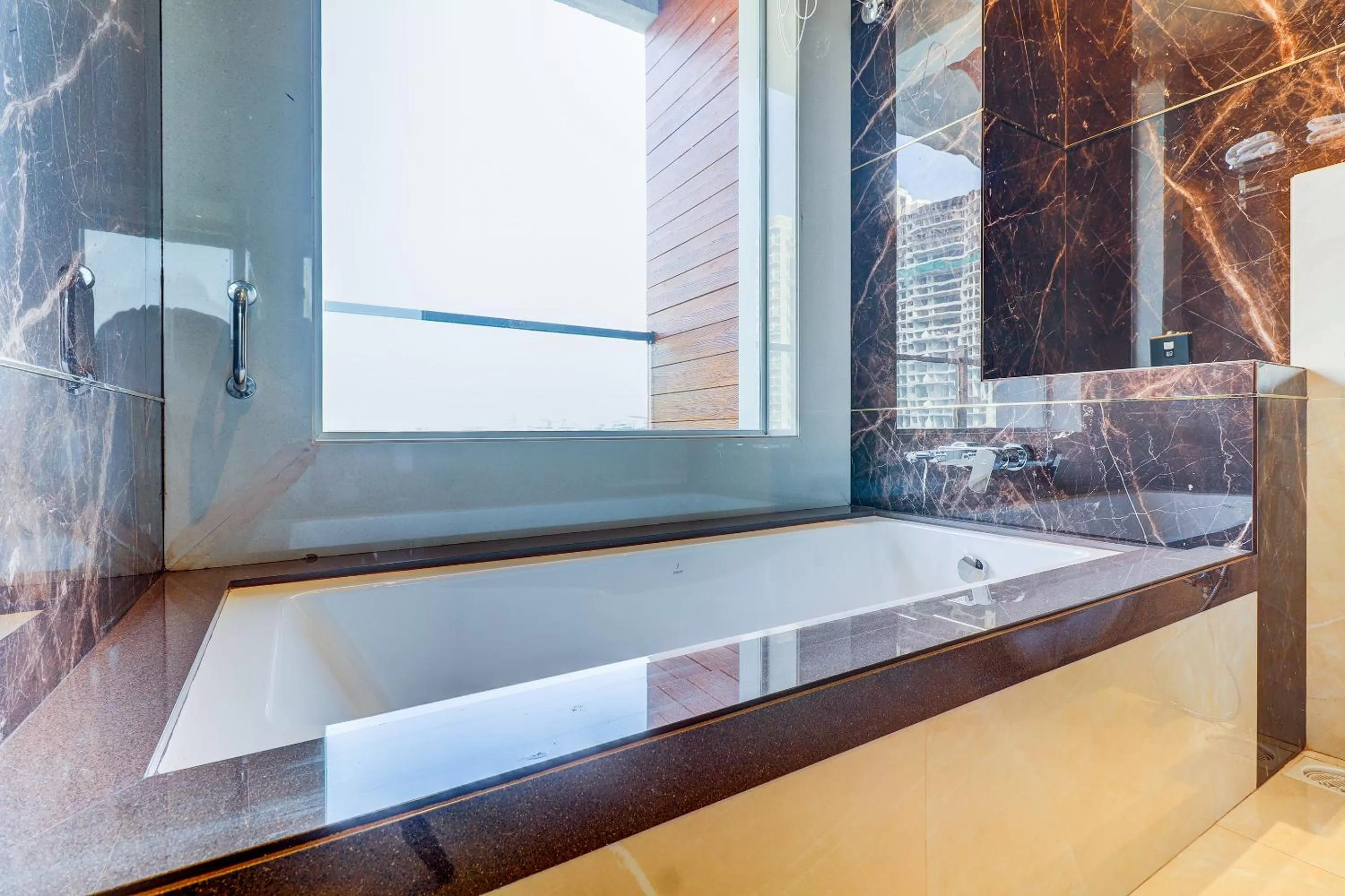 Bathroom in Hotel Gurudev Grand