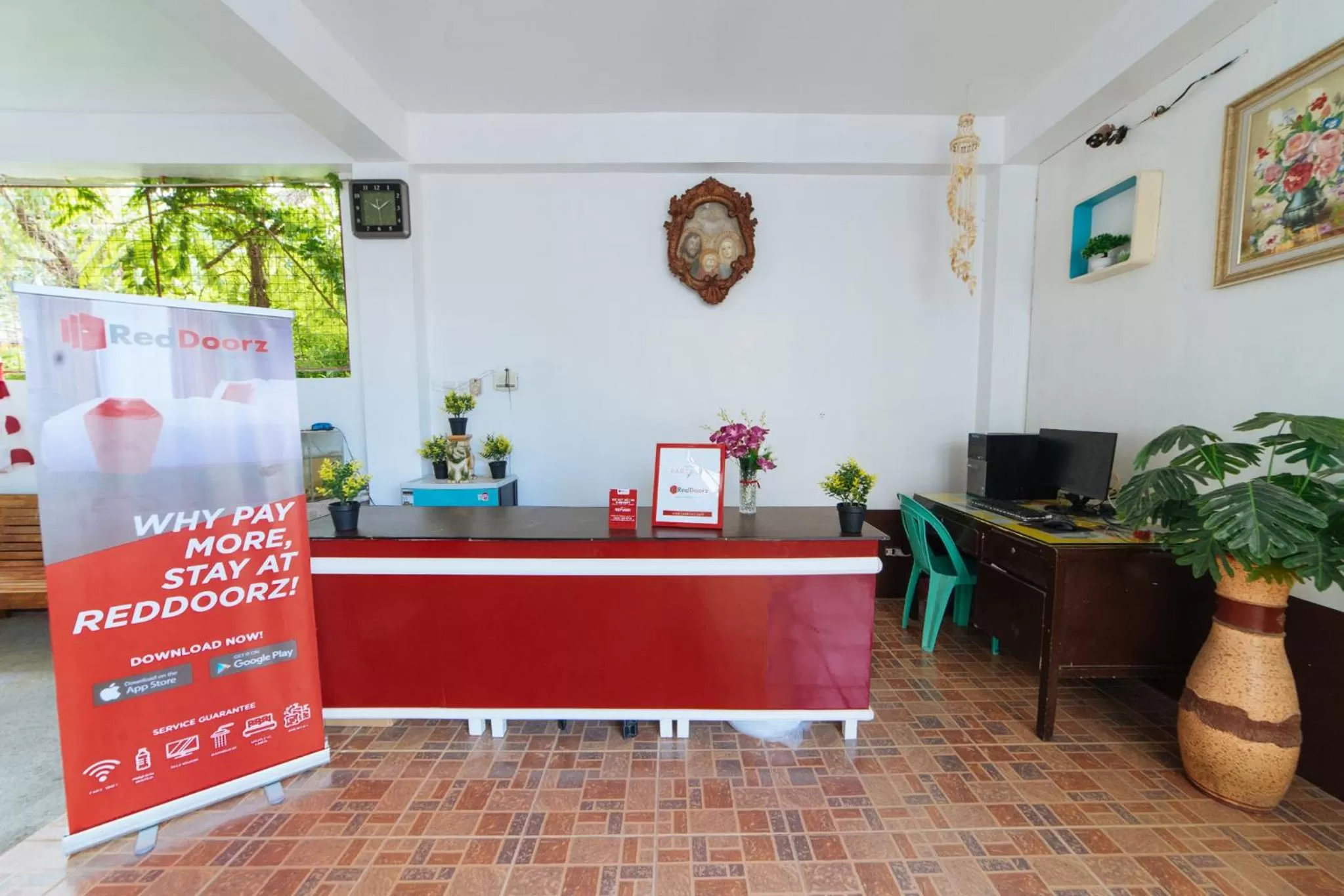 Lobby or reception in RedDoorz at Pag Asa Rawis Legazpi