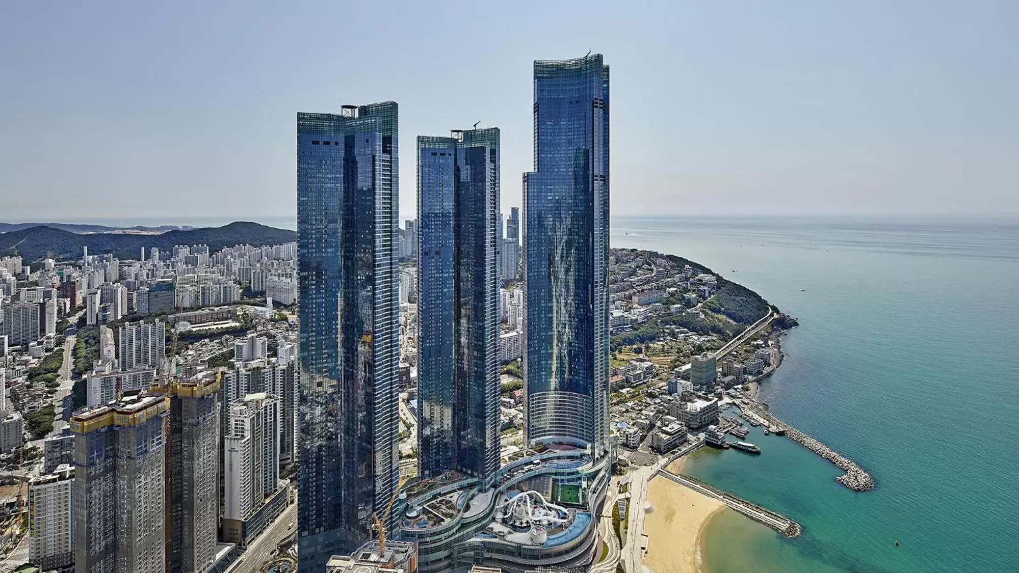Property building, Bird's-eye View in Signiel Busan