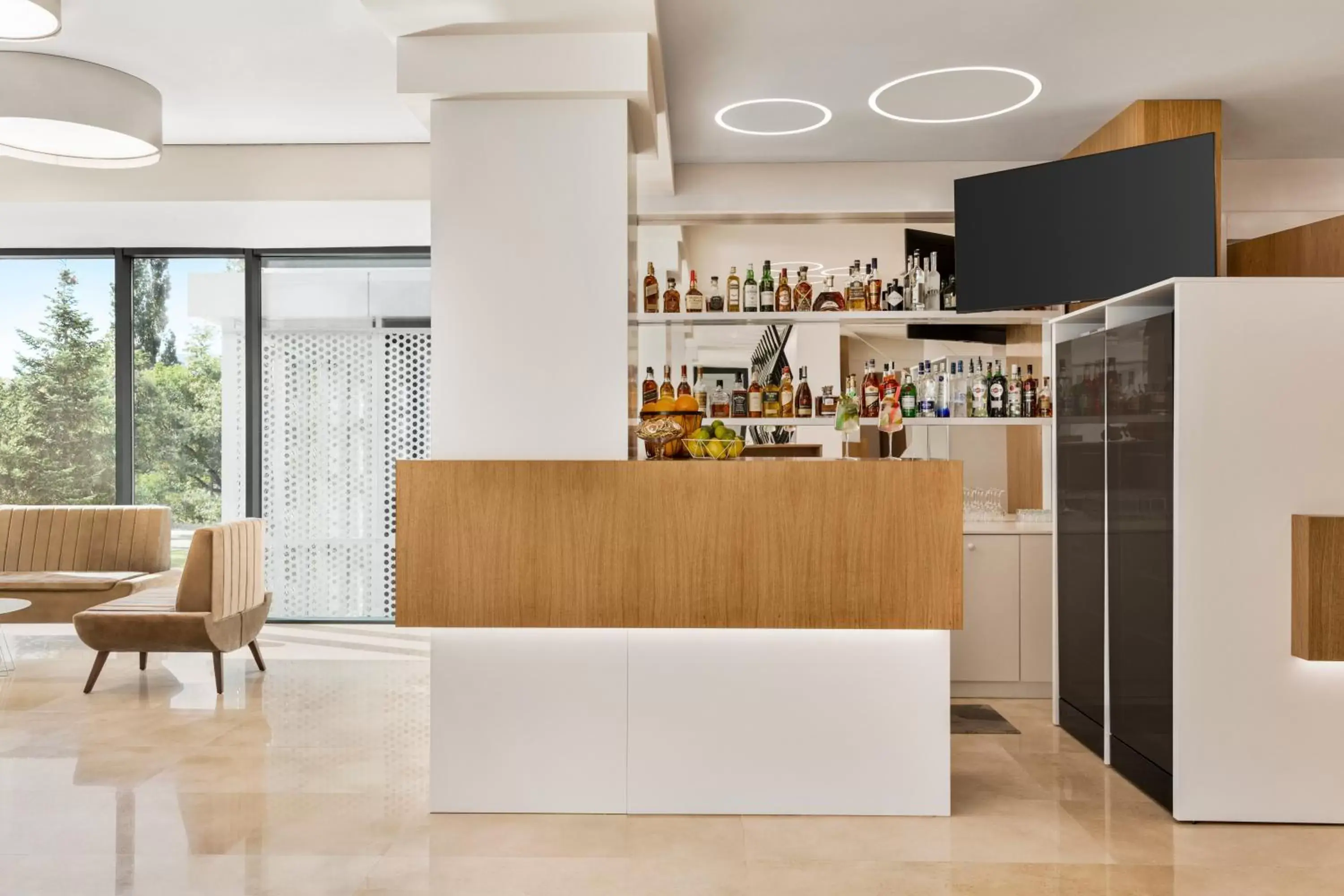 Lounge or bar in Ramada by Wyndham Slatina Parc