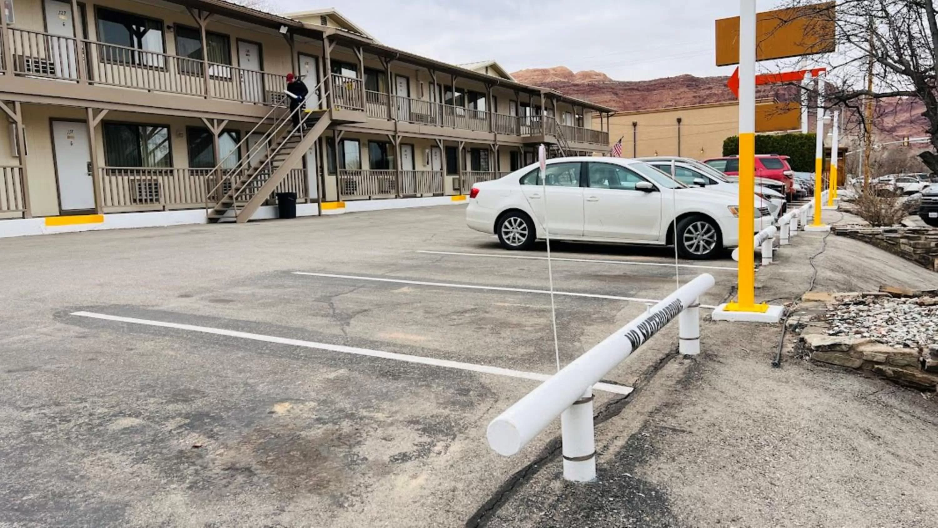 Property building in The Virginian Inn Moab Downtown