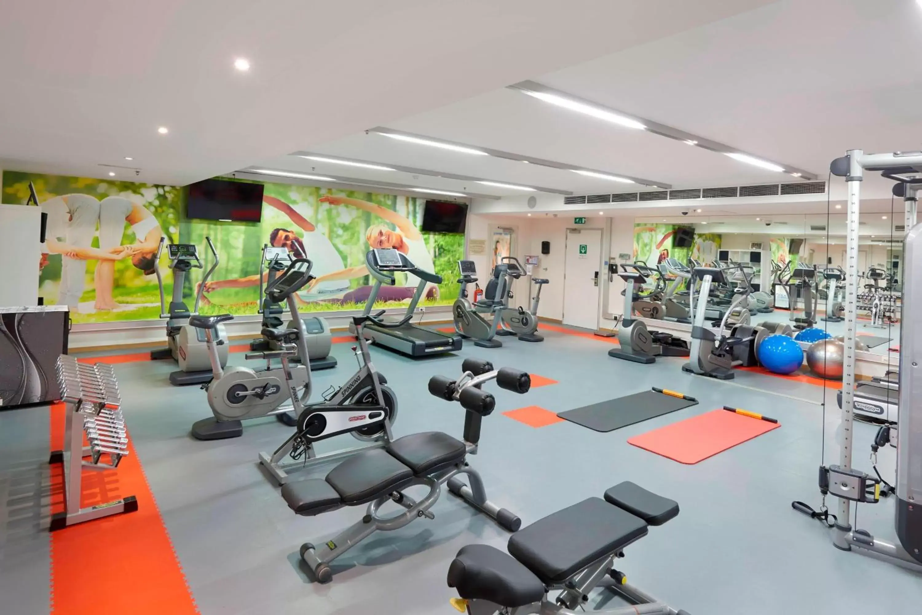 Fitness centre/facilities, Fitness Center/Facilities in Ghent Marriott Hotel